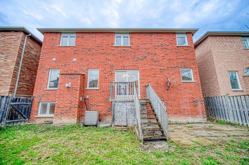 Photo 41 of 316 Williamson Road, Markham, Greensborough — HOMEH