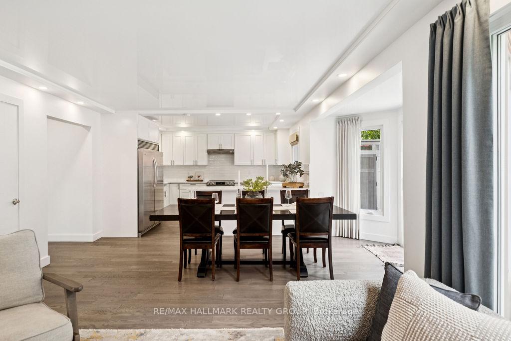 Photo 9 of 26 Collingwood Crescent, Ottawa, Kanata - Morgan's Grant/South March — HOMEH