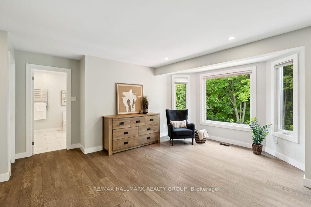 Photo 27 of 26 Collingwood Crescent, Ottawa, Kanata - Morgan's Grant/South March — HOMEH