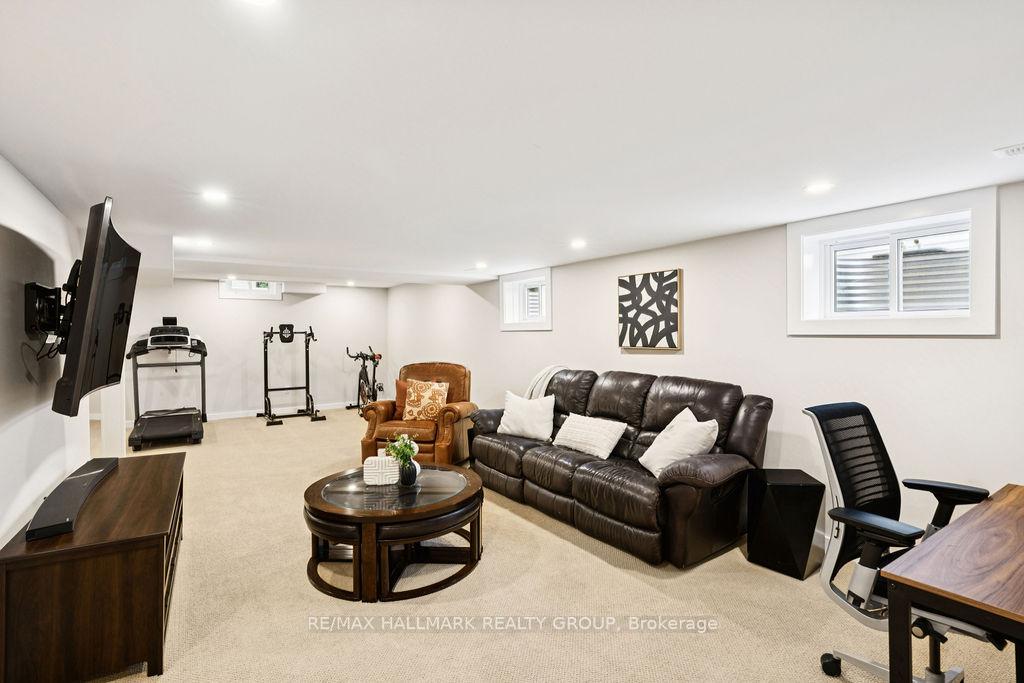 Photo 39 of 26 Collingwood Crescent, Ottawa, Kanata - Morgan's Grant/South March — HOMEH