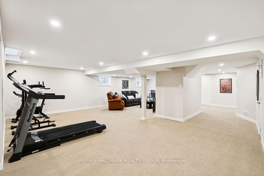 Photo 41 of 26 Collingwood Crescent, Ottawa, Kanata - Morgan's Grant/South March — HOMEH