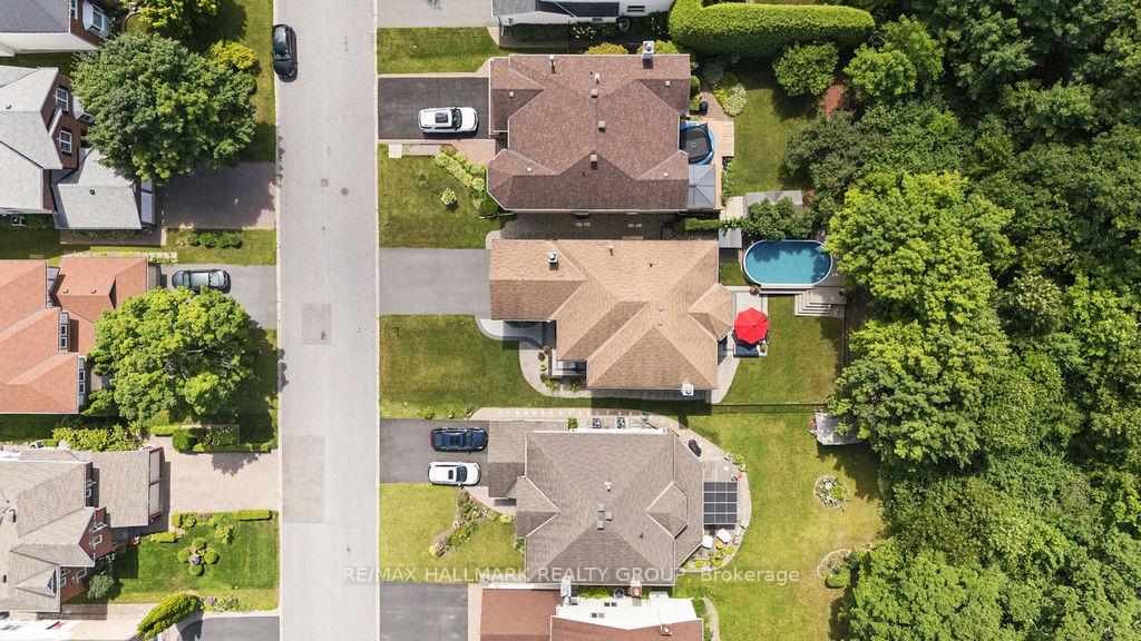 Photo 50 of 26 Collingwood Crescent, Ottawa, Kanata - Morgan's Grant/South March — HOMEH