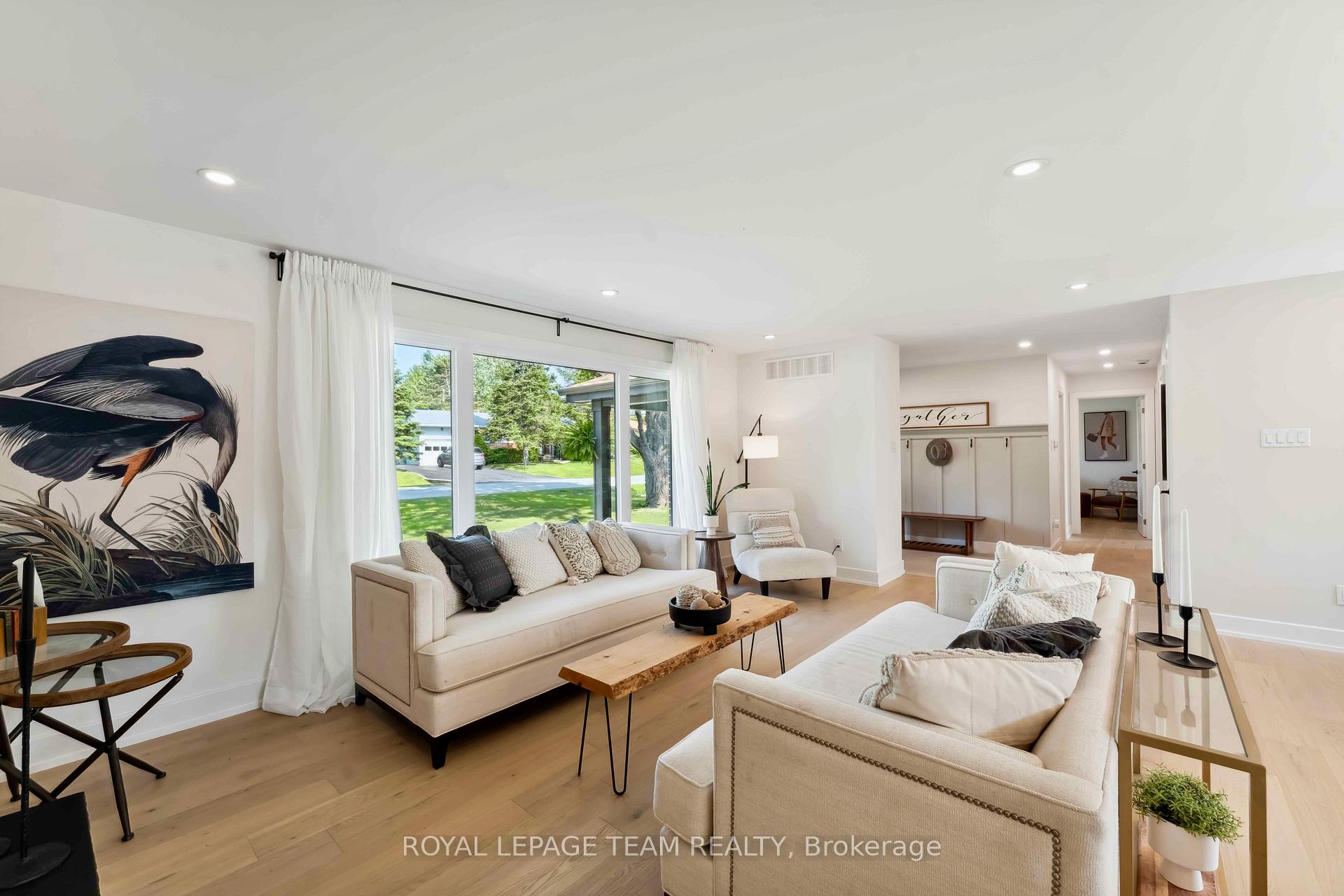 Photo 9 of 5282 Hillcrest Drive, Ottawa, Manotick Long Island & Nicholls Island — HOMEH