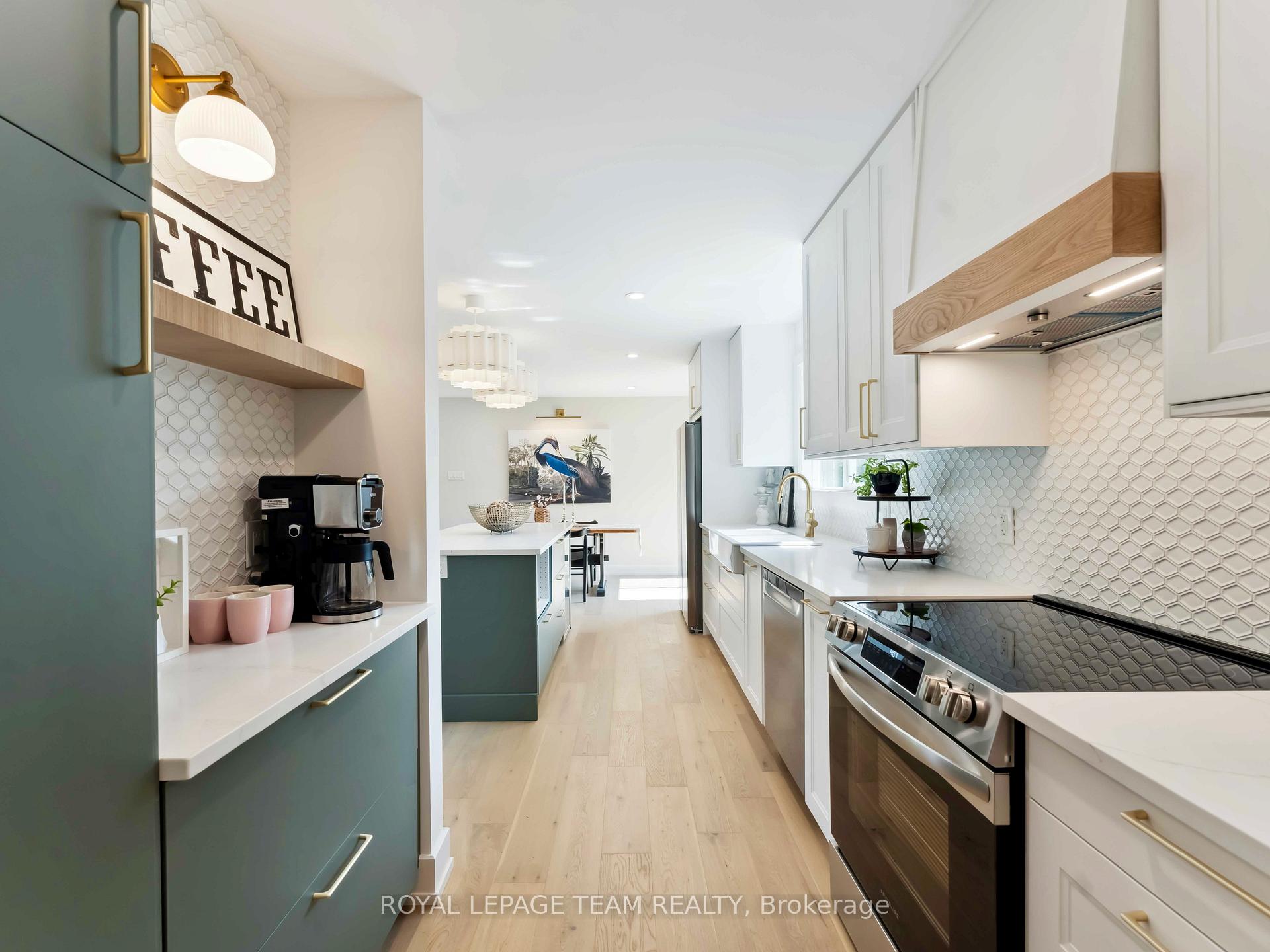 Photo 12 of 5282 Hillcrest Drive, Ottawa, Manotick Long Island & Nicholls Island — HOMEH