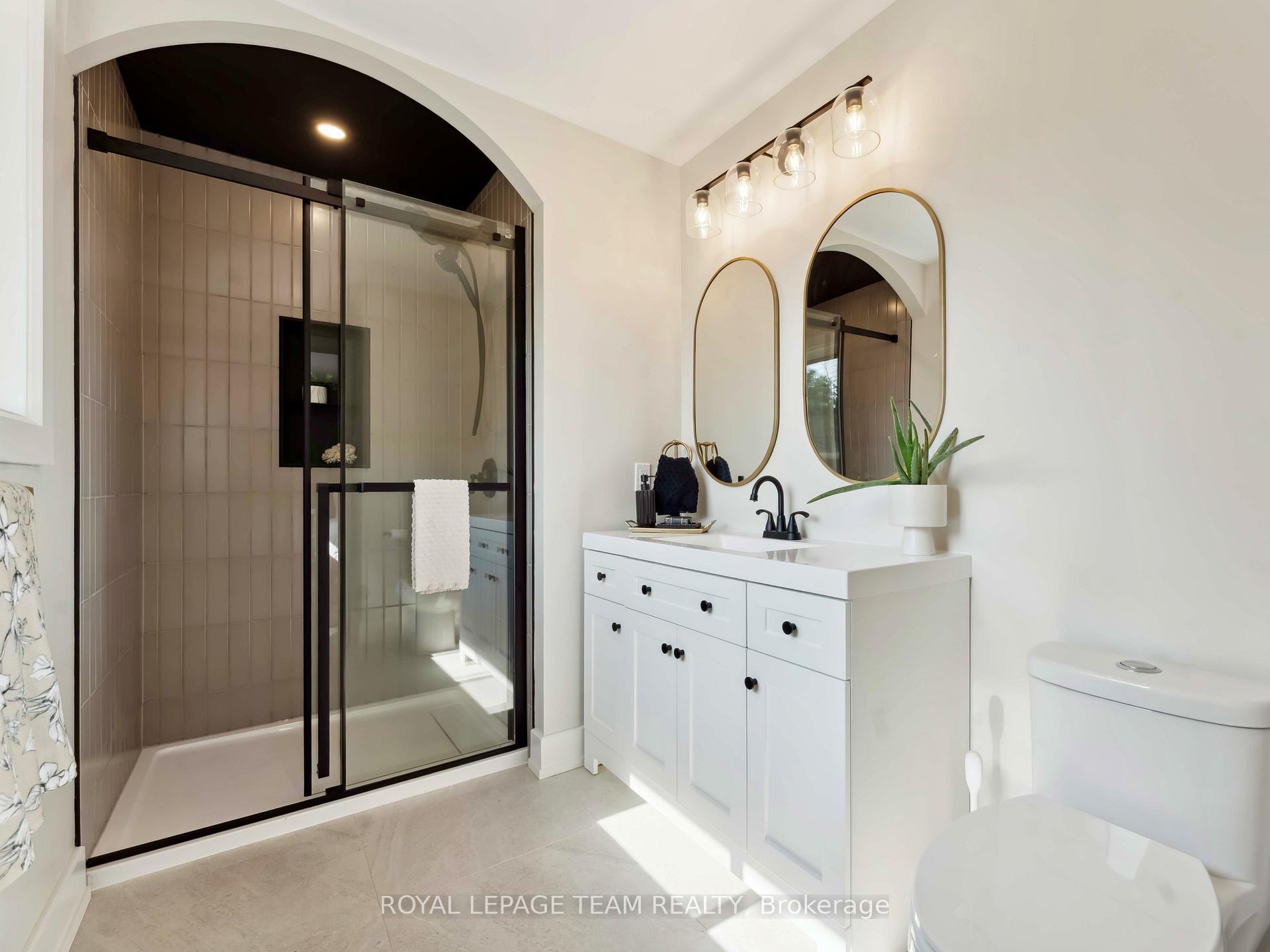 Photo 19 of 5282 Hillcrest Drive, Ottawa, Manotick Long Island & Nicholls Island — HOMEH