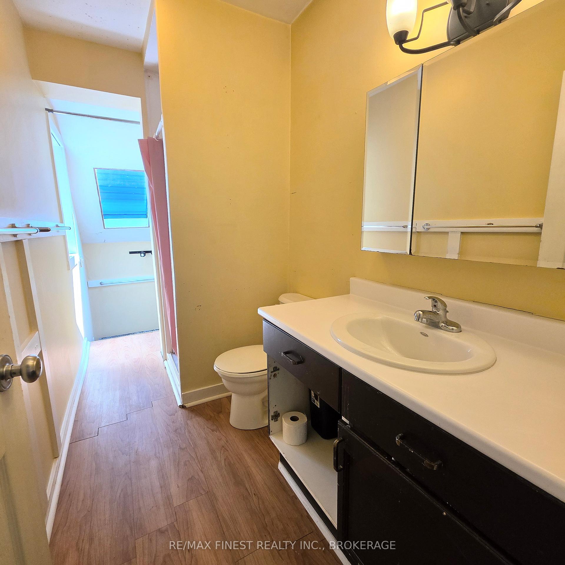 Photo 20 of 606 Brock Street, Kingston, Central City East — HOMEH