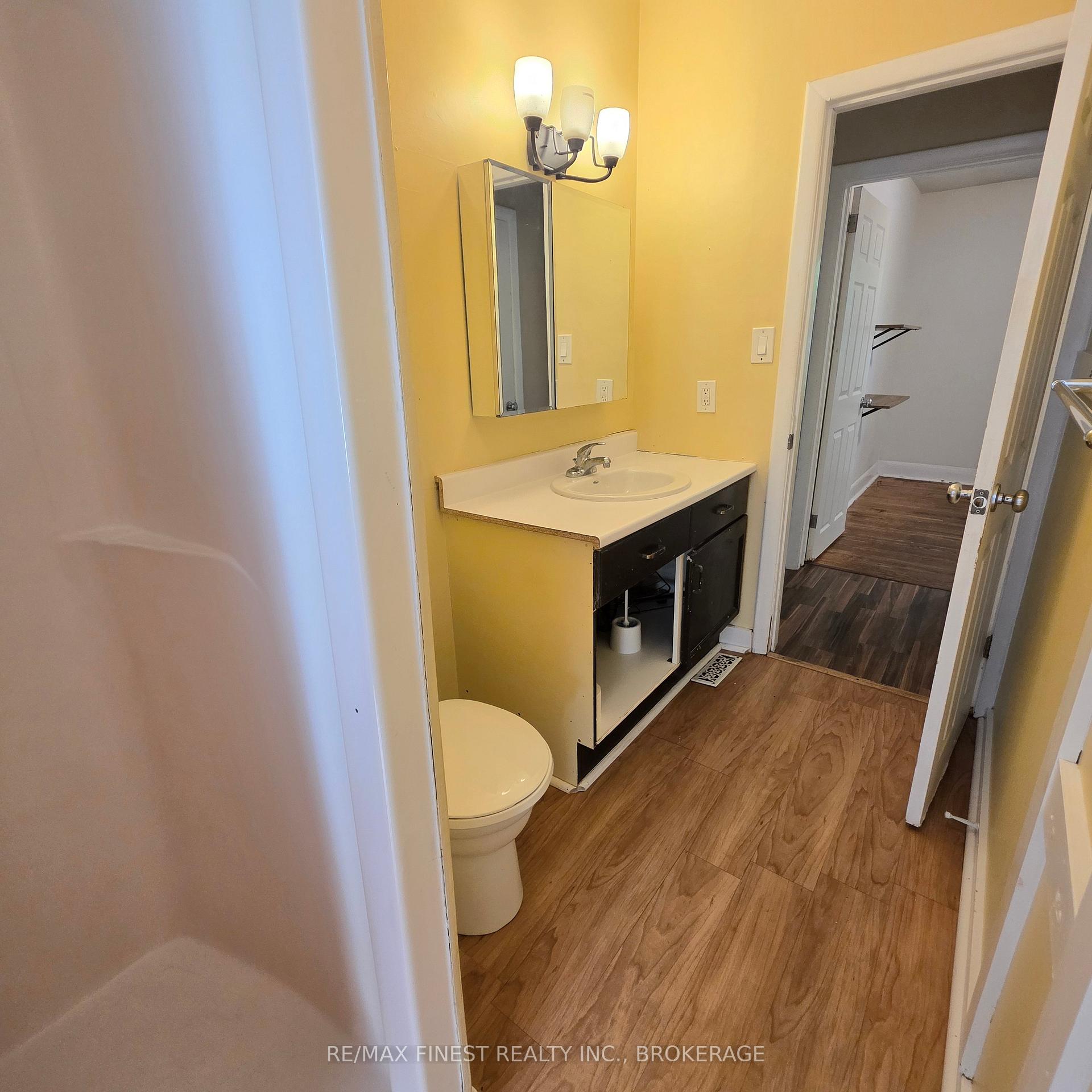 Photo 21 of 606 Brock Street, Kingston, Central City East — HOMEH