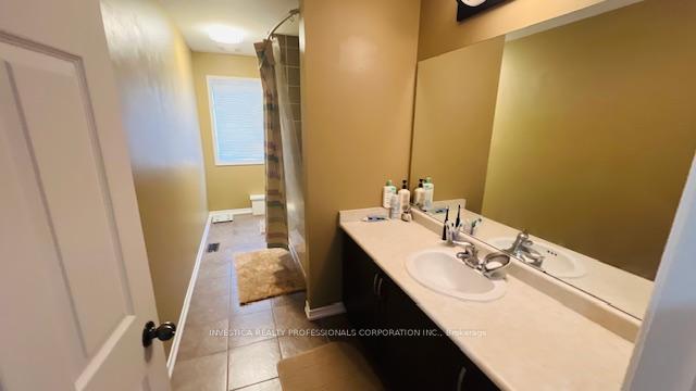 Photo 17 of 32 Cleghorn Drive, Hamilton, Binbrook — HOMEH