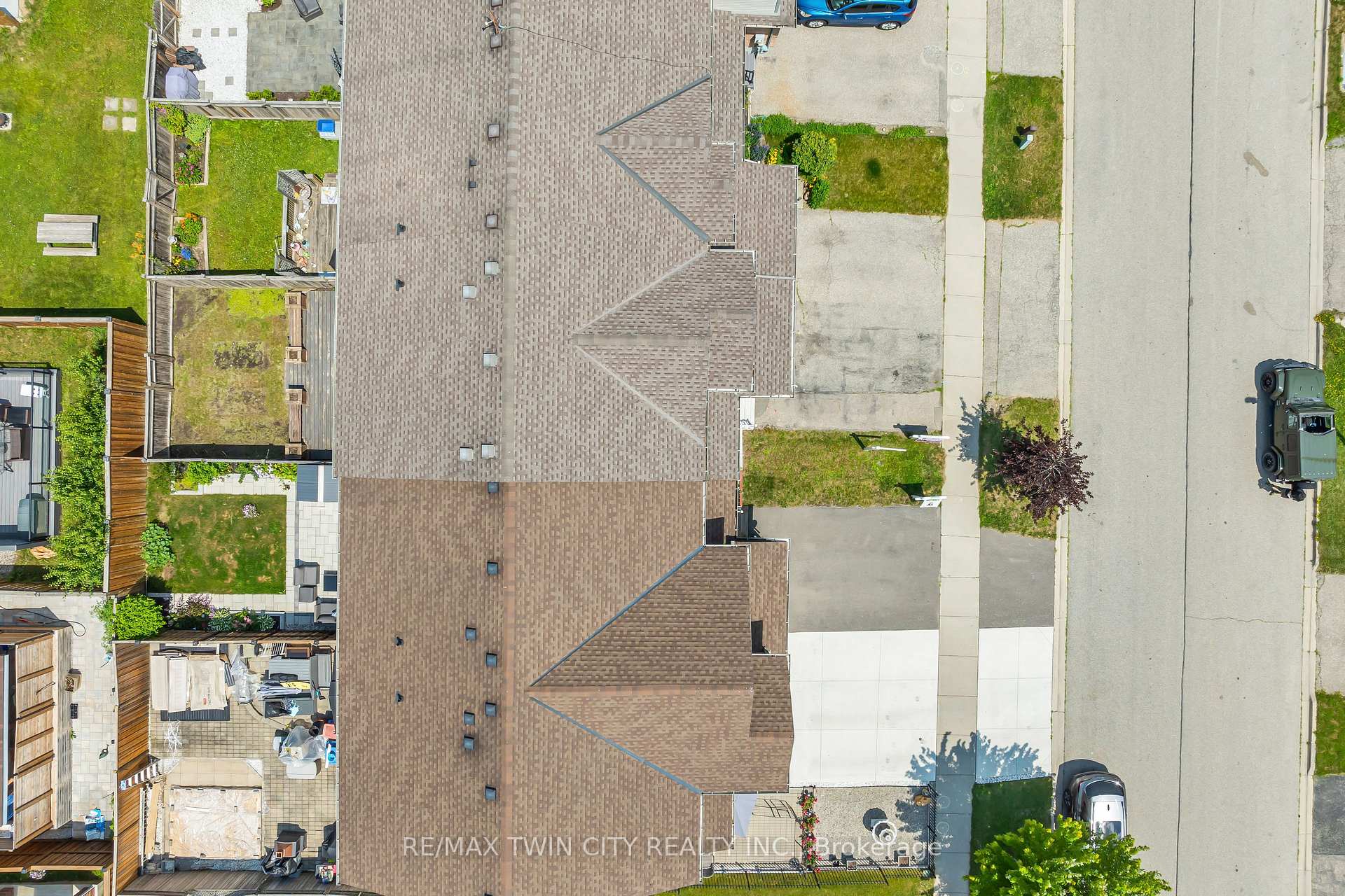 Photo 25 of 62 Foxglove Crescent, Kitchener — HOMEH