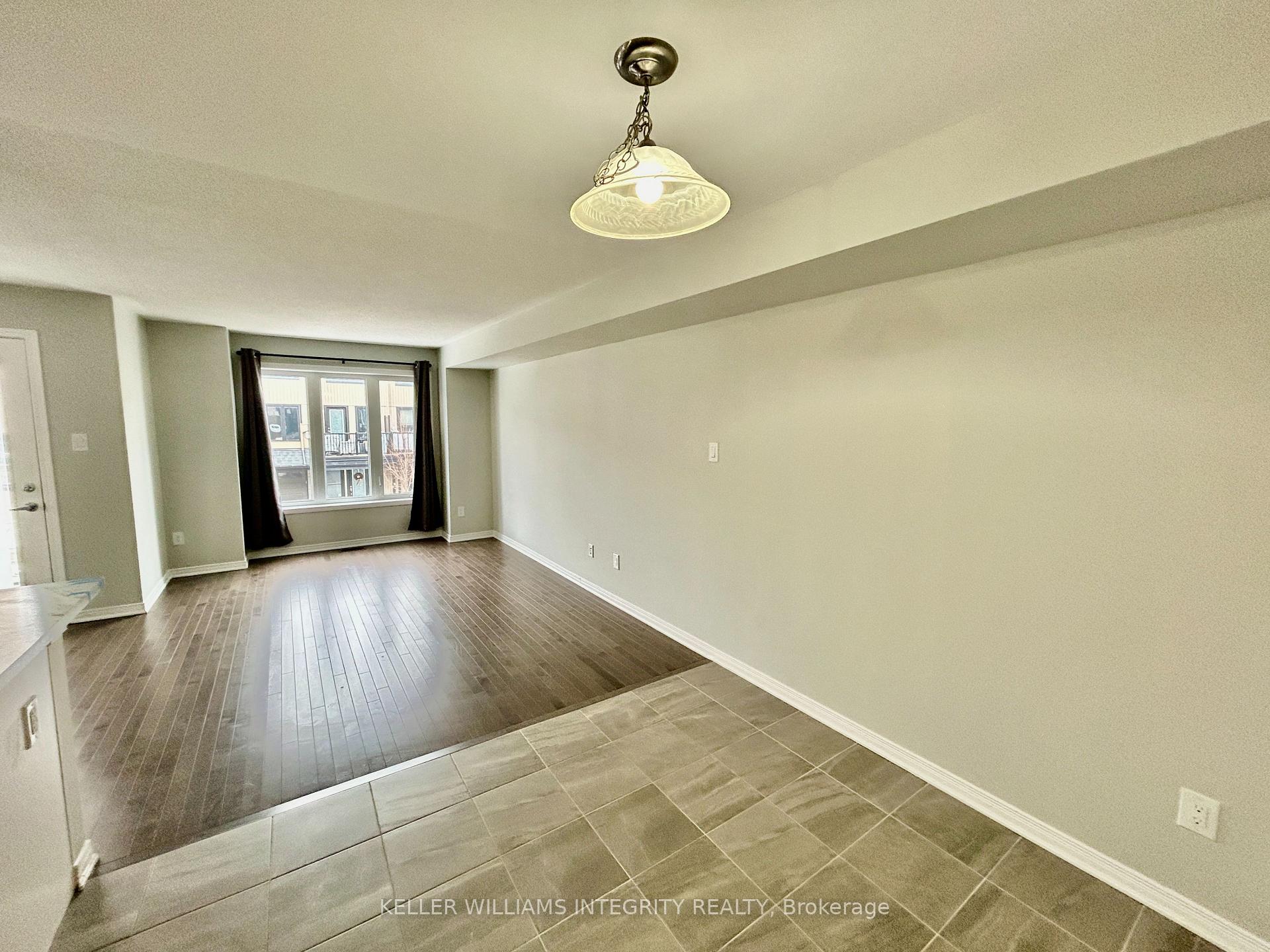 Photo 4 of 809 Element Private, Ottawa, Kanata - Emerald Meadows/Trailwest — HOMEH