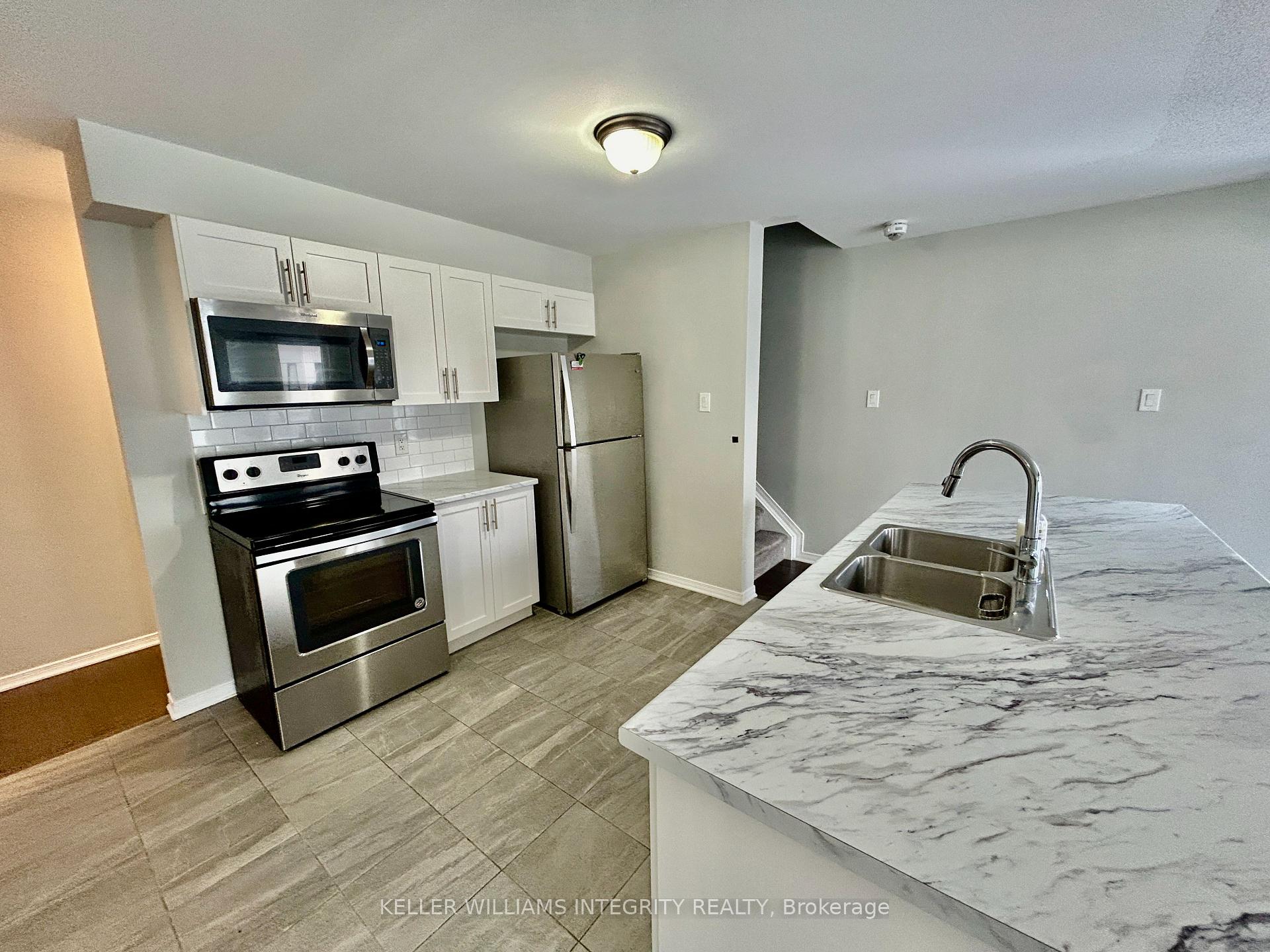 Photo 5 of 809 Element Private, Ottawa, Kanata - Emerald Meadows/Trailwest — HOMEH