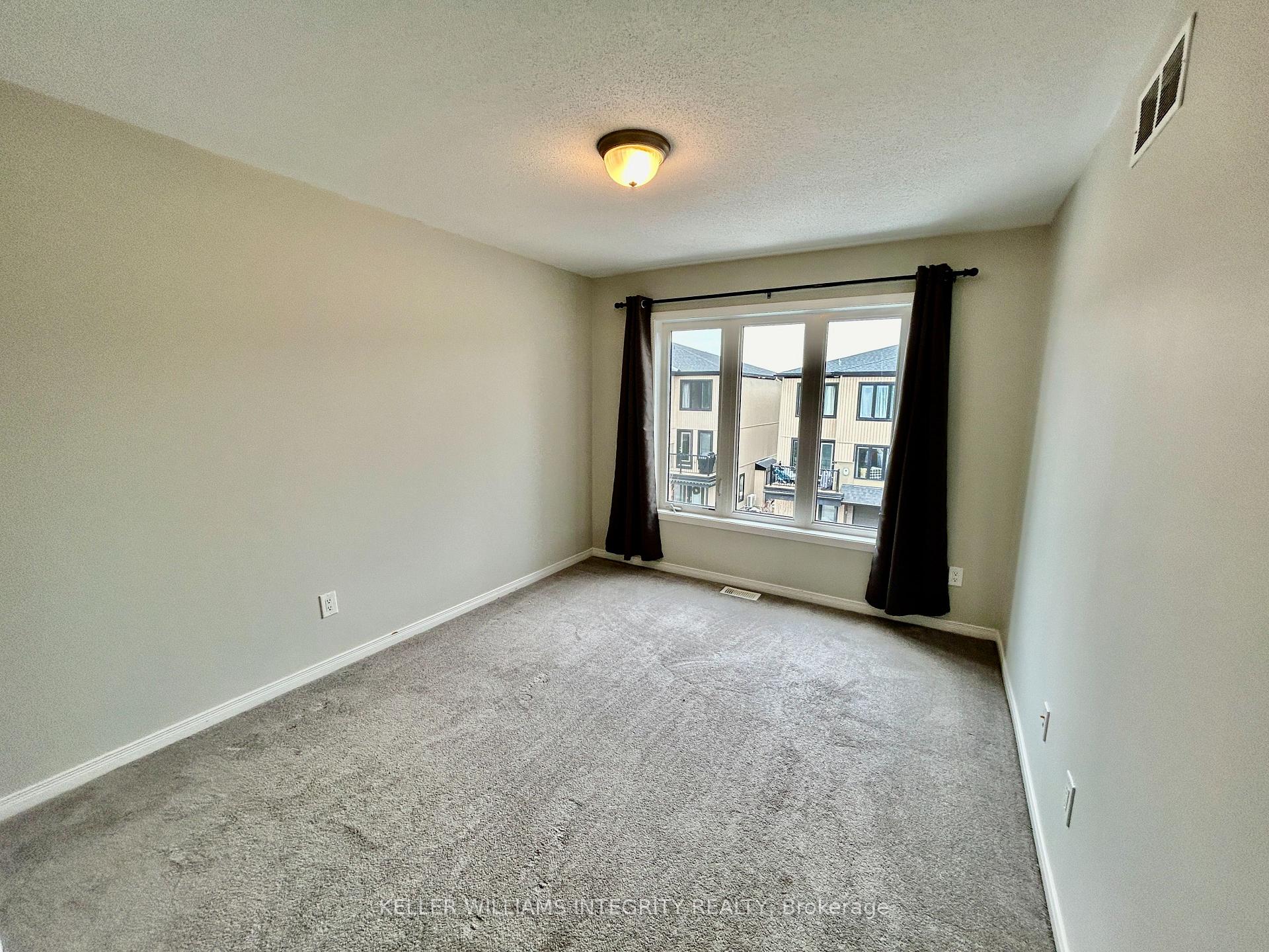 Photo 11 of 809 Element Private, Ottawa, Kanata - Emerald Meadows/Trailwest — HOMEH