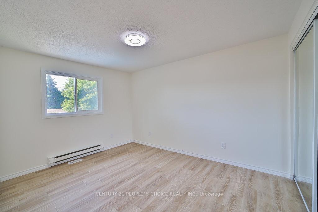 Photo 6 of 189 Bechtel Drive, Kitchener — HOMEH