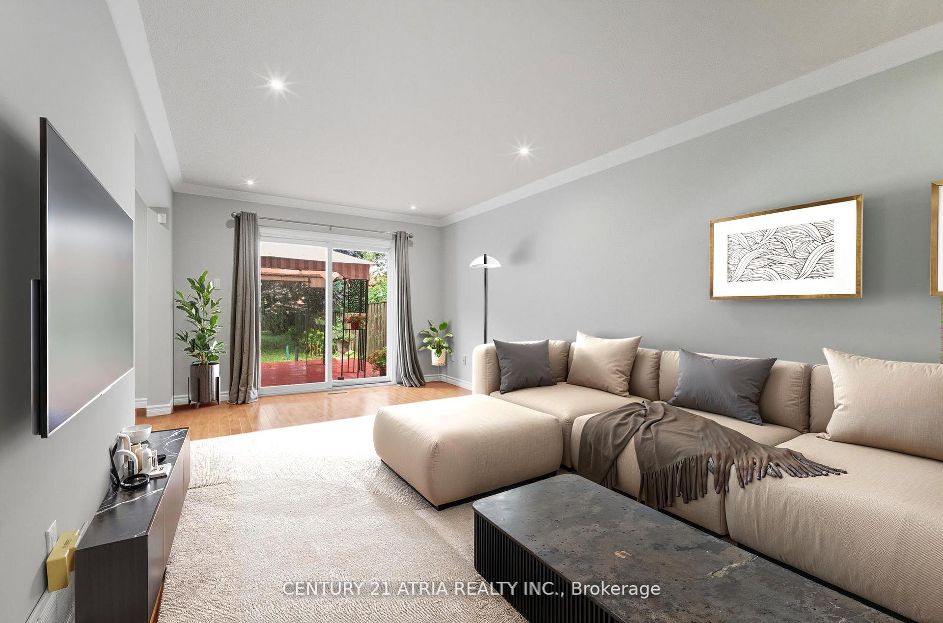 Photo 3 of 32 Fieldview Crescent, Markham, Milliken Mills West — HOMEH