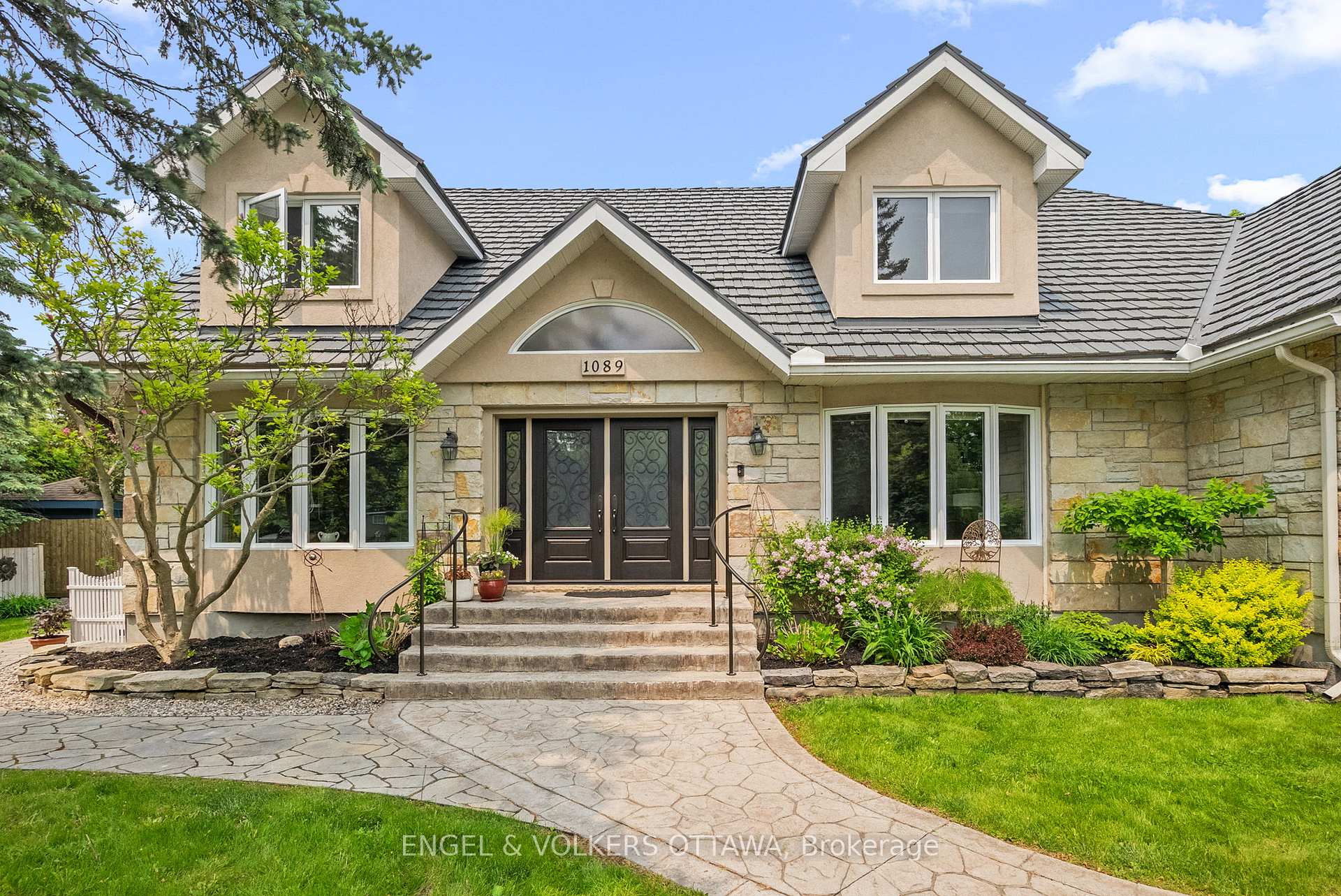 Photo 3 of 1089 Island View Drive, Ottawa, Manotick South to Roger Stevens — HOMEH