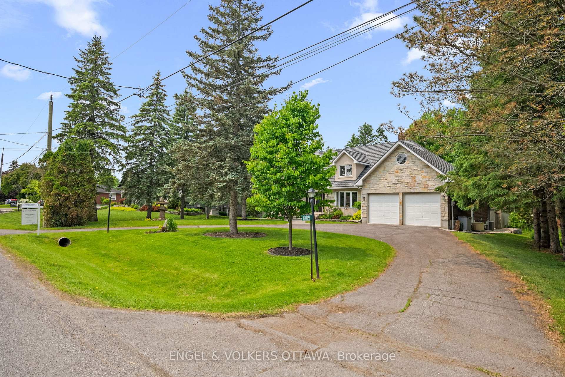 Photo 4 of 1089 Island View Drive, Ottawa, Manotick South to Roger Stevens — HOMEH