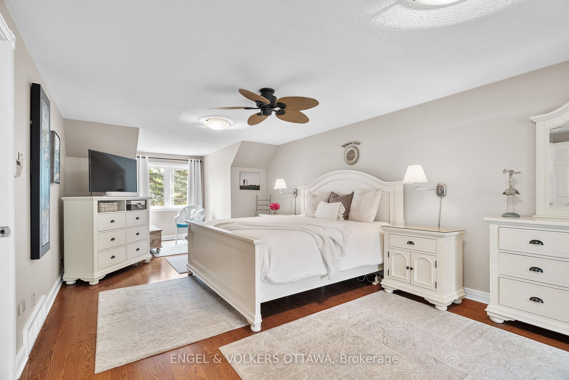 Photo 21 of 1089 Island View Drive, Ottawa, Manotick South to Roger Stevens — HOMEH