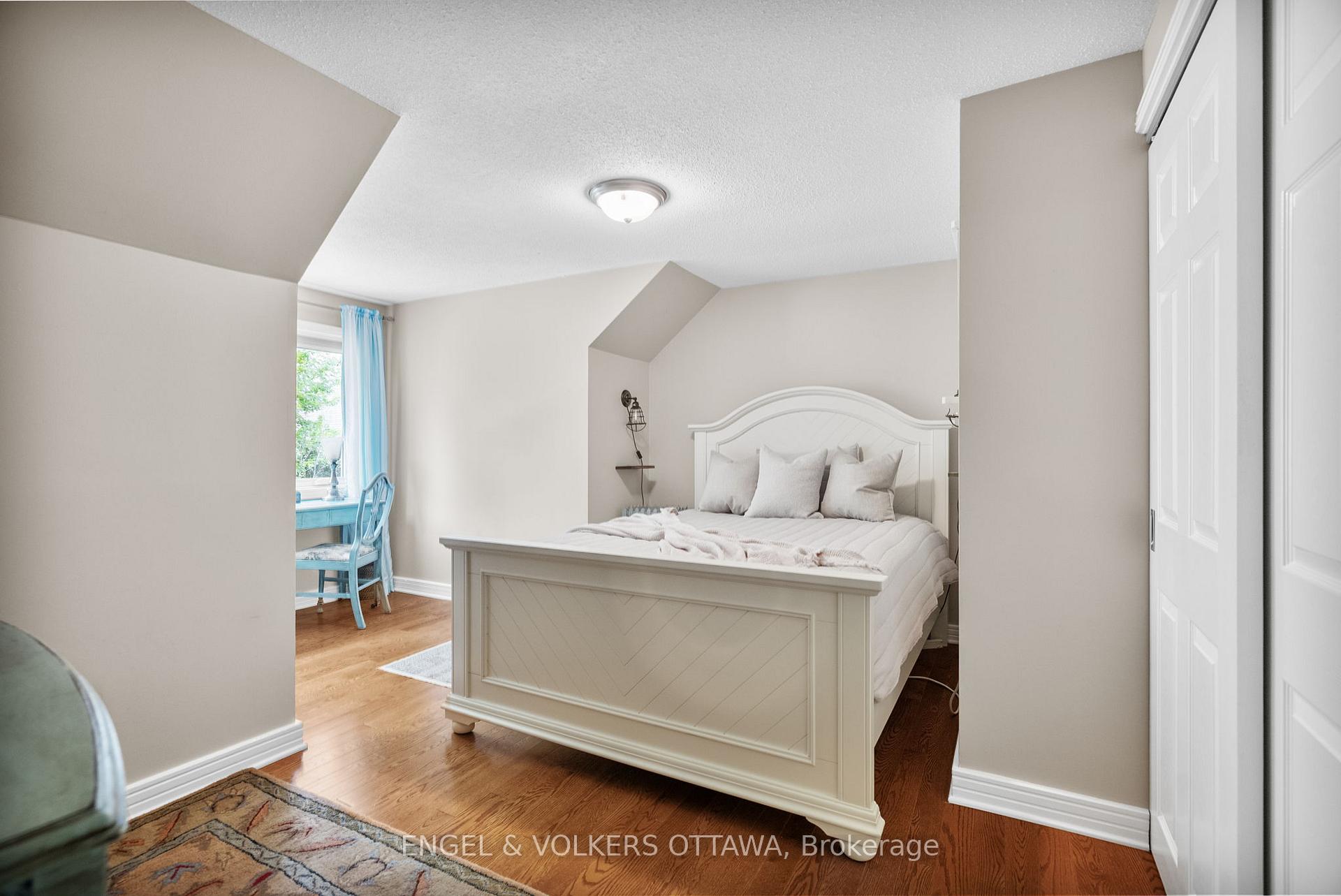 Photo 27 of 1089 Island View Drive, Ottawa, Manotick South to Roger Stevens — HOMEH