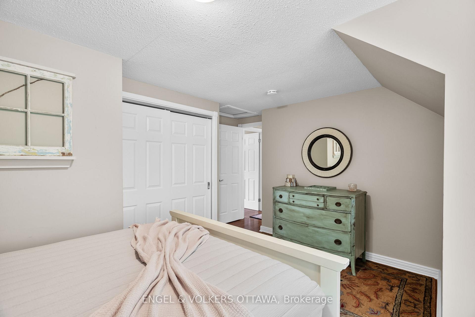 Photo 28 of 1089 Island View Drive, Ottawa, Manotick South to Roger Stevens — HOMEH