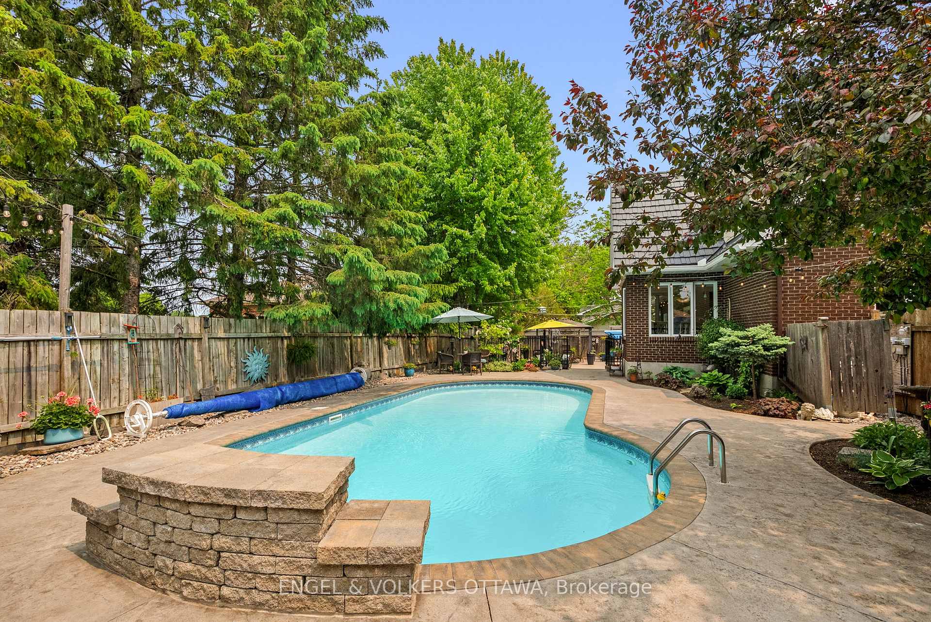 Photo 44 of 1089 Island View Drive, Ottawa, Manotick South to Roger Stevens — HOMEH