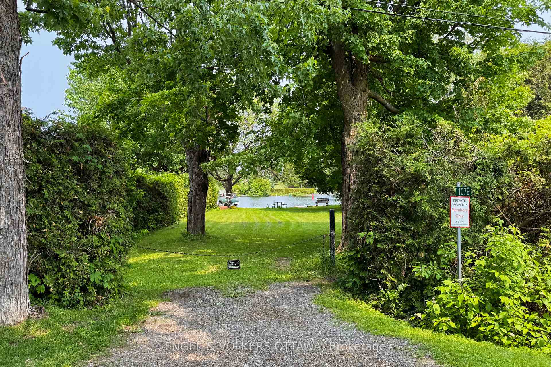 Photo 45 of 1089 Island View Drive, Ottawa, Manotick South to Roger Stevens — HOMEH