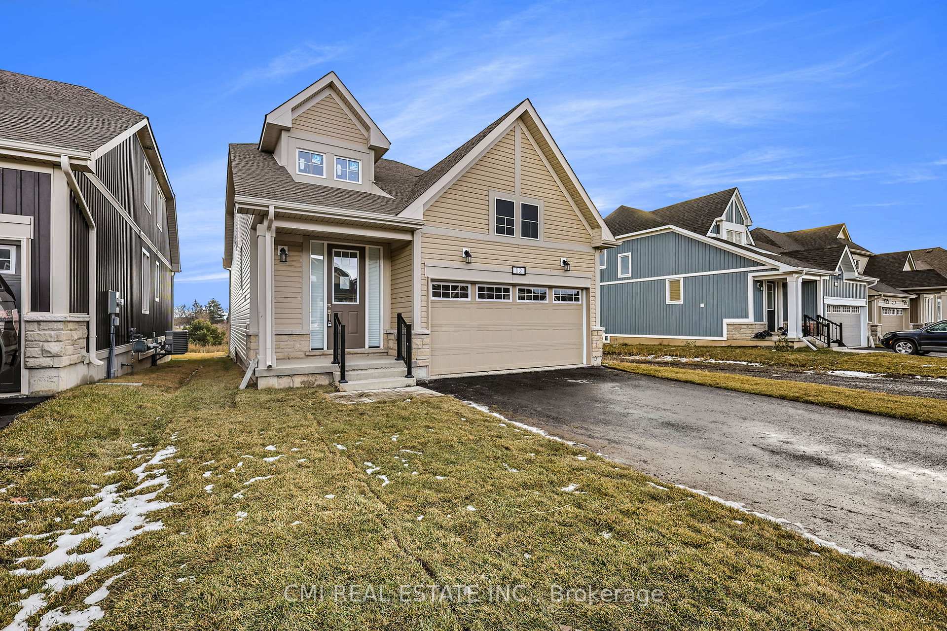 Photo 2 of 12 Oakmont Drive, Loyalist, Bath — HOMEH