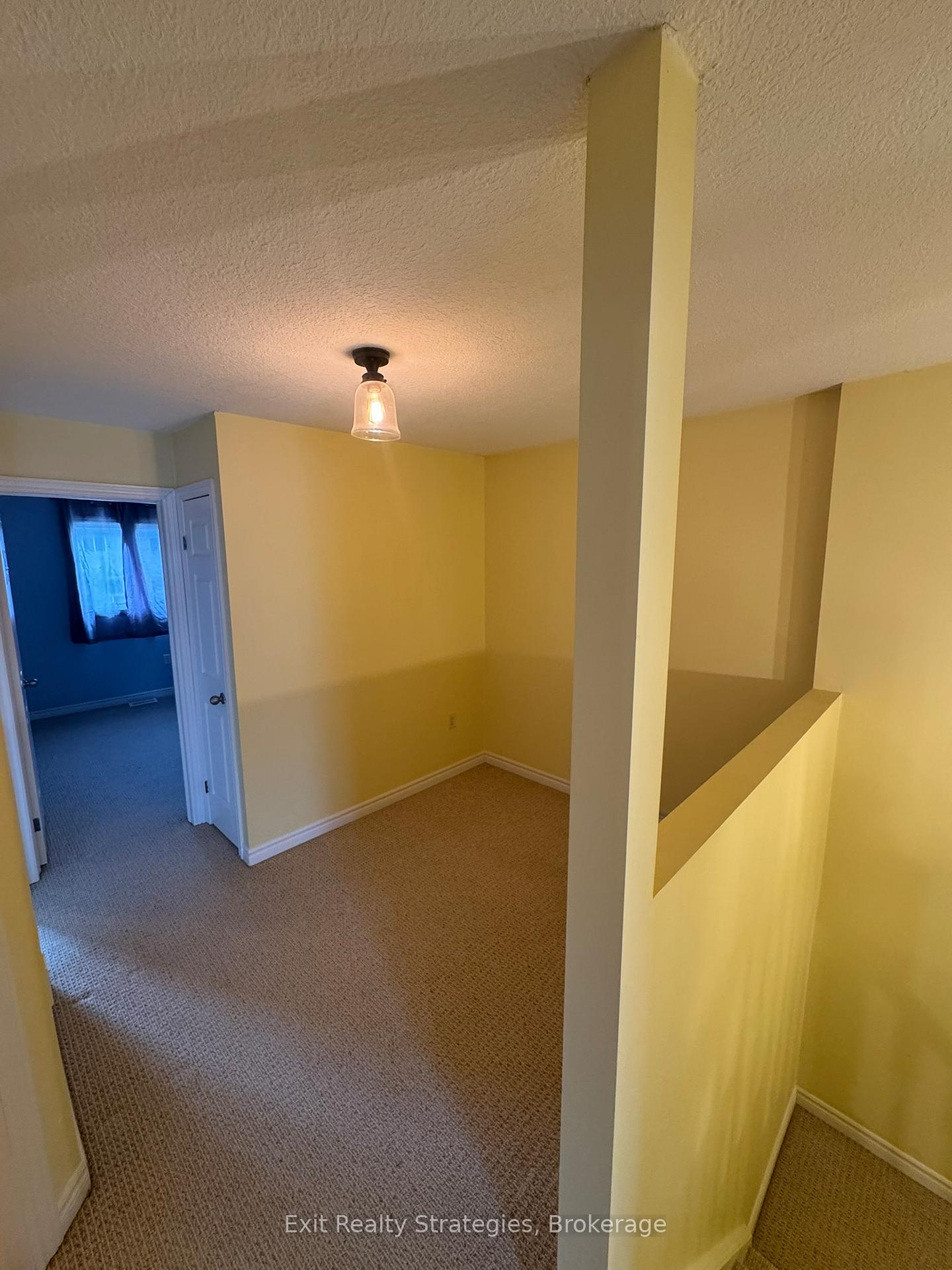Photo 18 of Unit 8, 9 Hampton Brook Way, Hamilton, Mount Hope — HOMEH