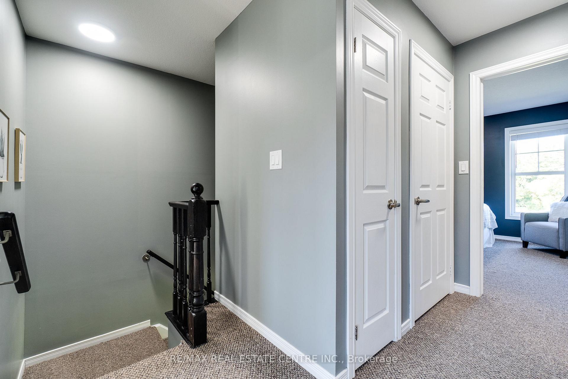 Photo 13 of Unit 25, 701 Homer Watson Boulevard, Kitchener, Country Hills East — HOMEH