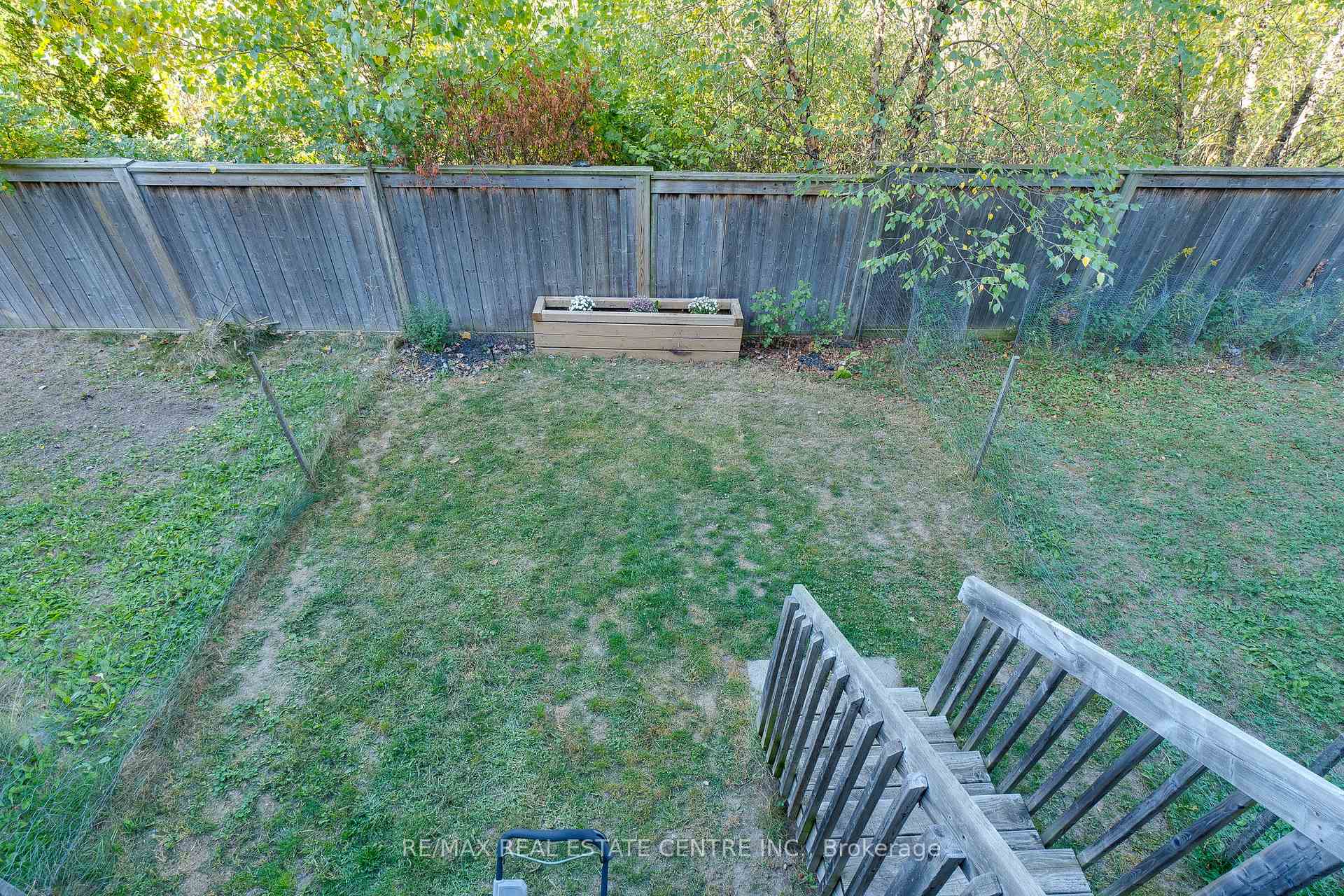Photo 25 of Unit 25, 701 Homer Watson Boulevard, Kitchener, Country Hills East — HOMEH