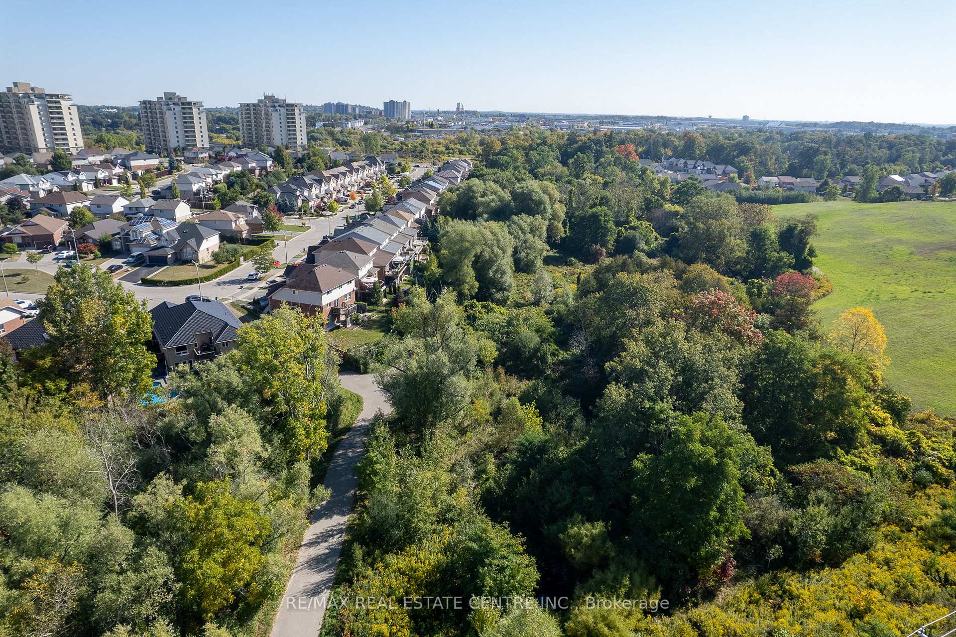 Photo 28 of Unit 25, 701 Homer Watson Boulevard, Kitchener, Country Hills East — HOMEH