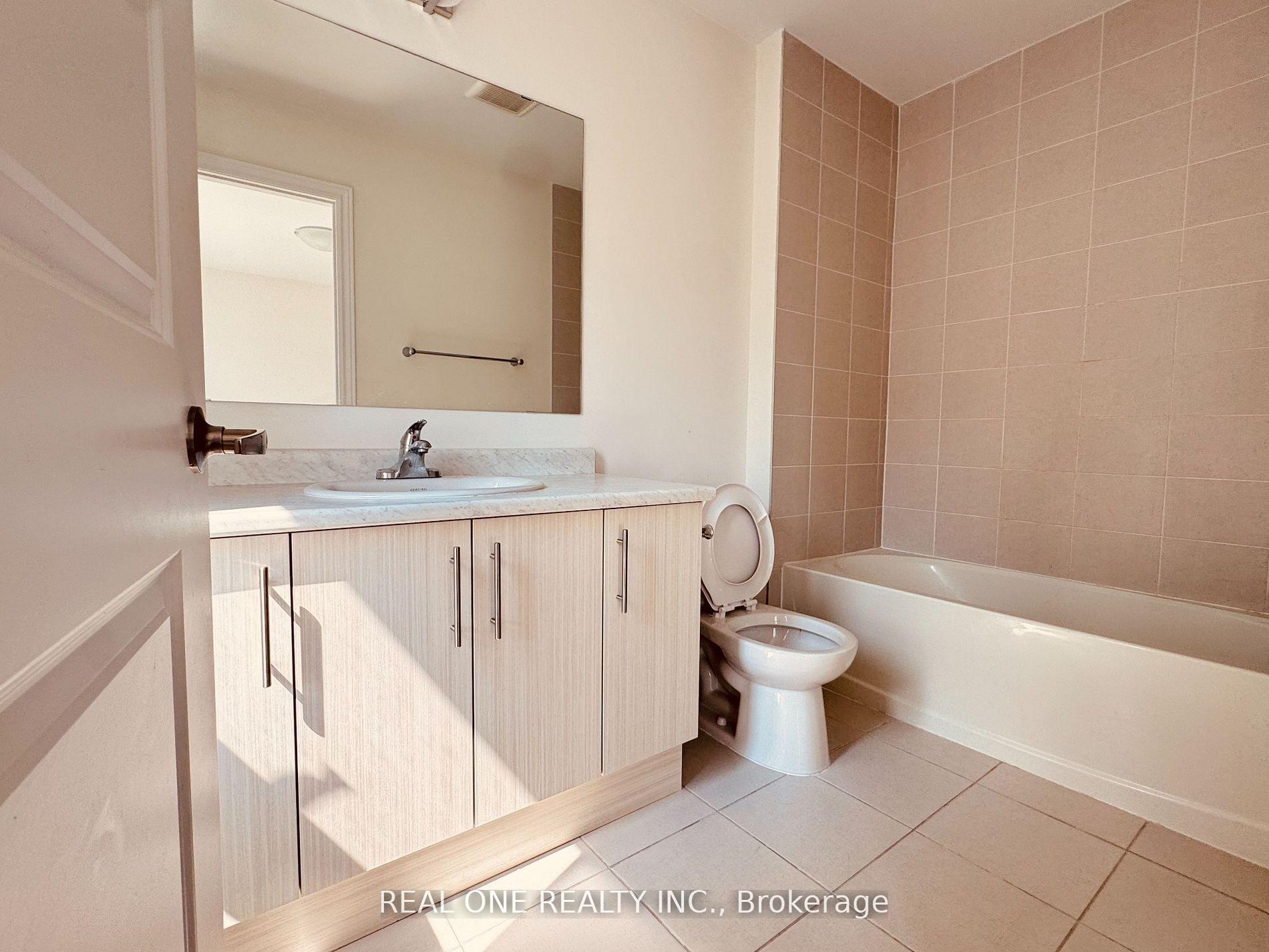 Photo 10 of 70 Chicago Lane, Markham, Wismer — HOMEH