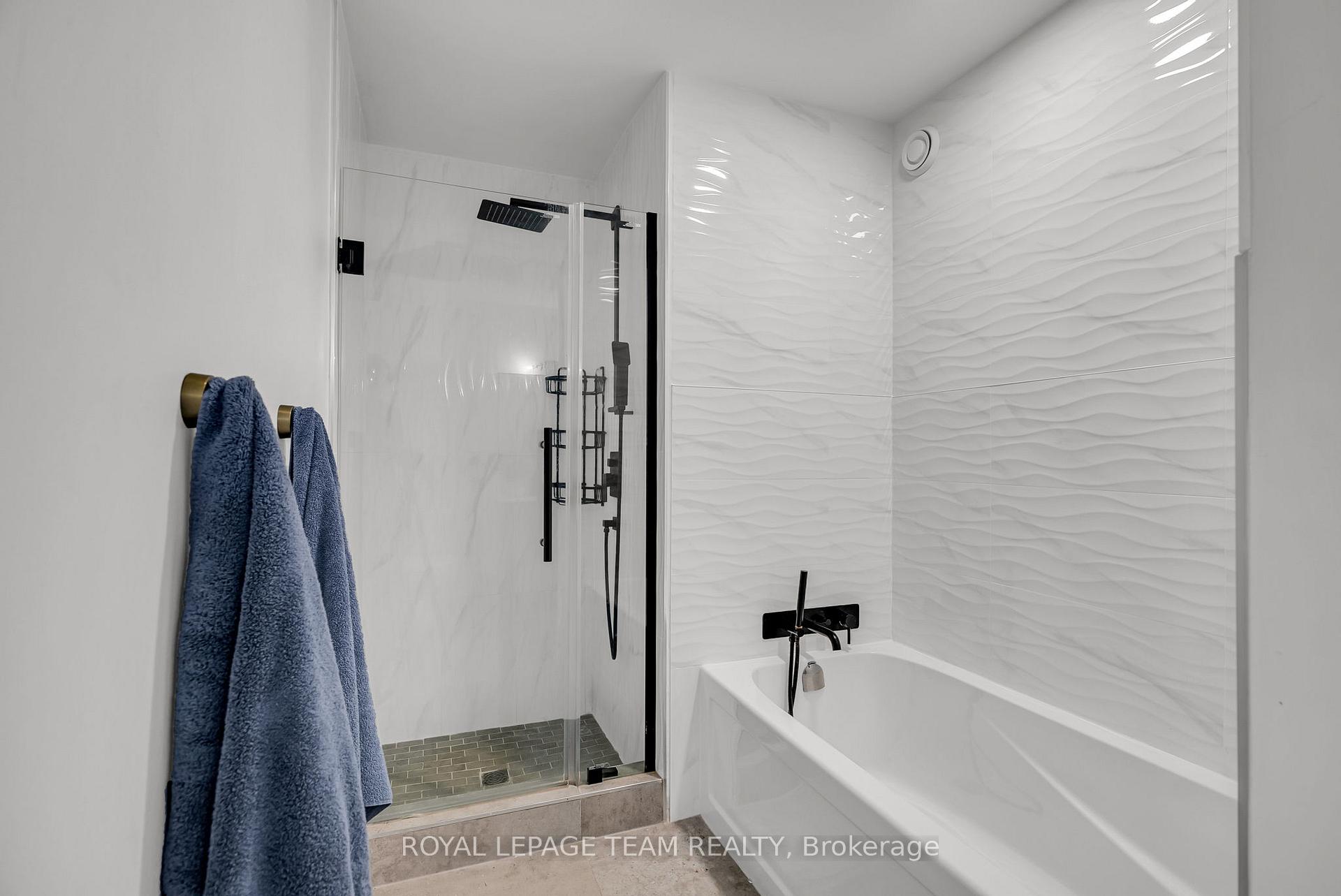 Photo 36 of 6087 James Bell Drive, Ottawa, Manotick South to Roger Stevens — HOMEH