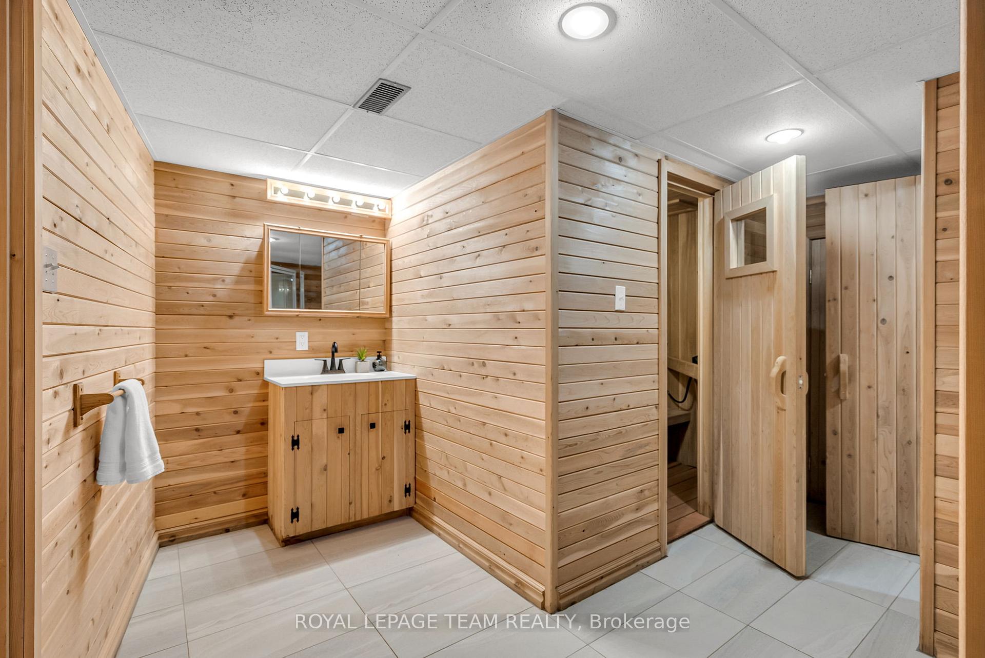 Photo 41 of 6087 James Bell Drive, Ottawa, Manotick South to Roger Stevens — HOMEH