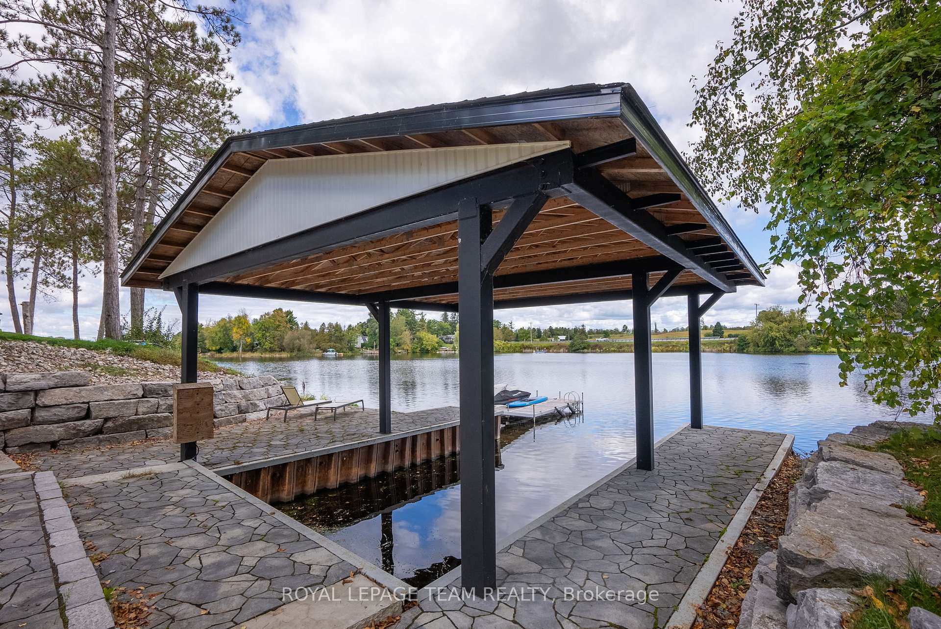 Photo 46 of 6087 James Bell Drive, Ottawa, Manotick South to Roger Stevens — HOMEH