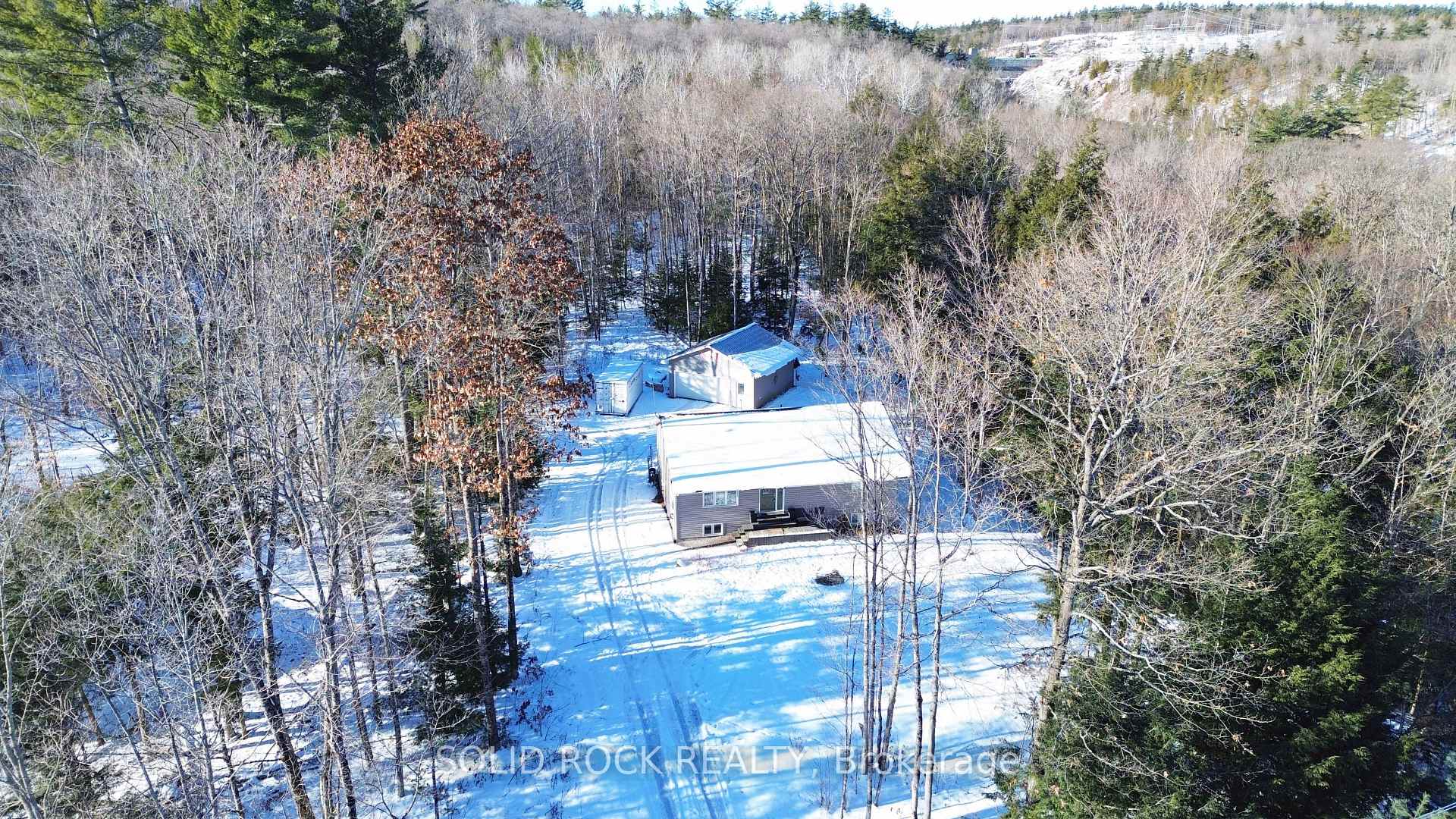 Photo 4 of 523 Stewartville Road, McNab/Braeside, Mcnab/Braeside Twps — HOMEH