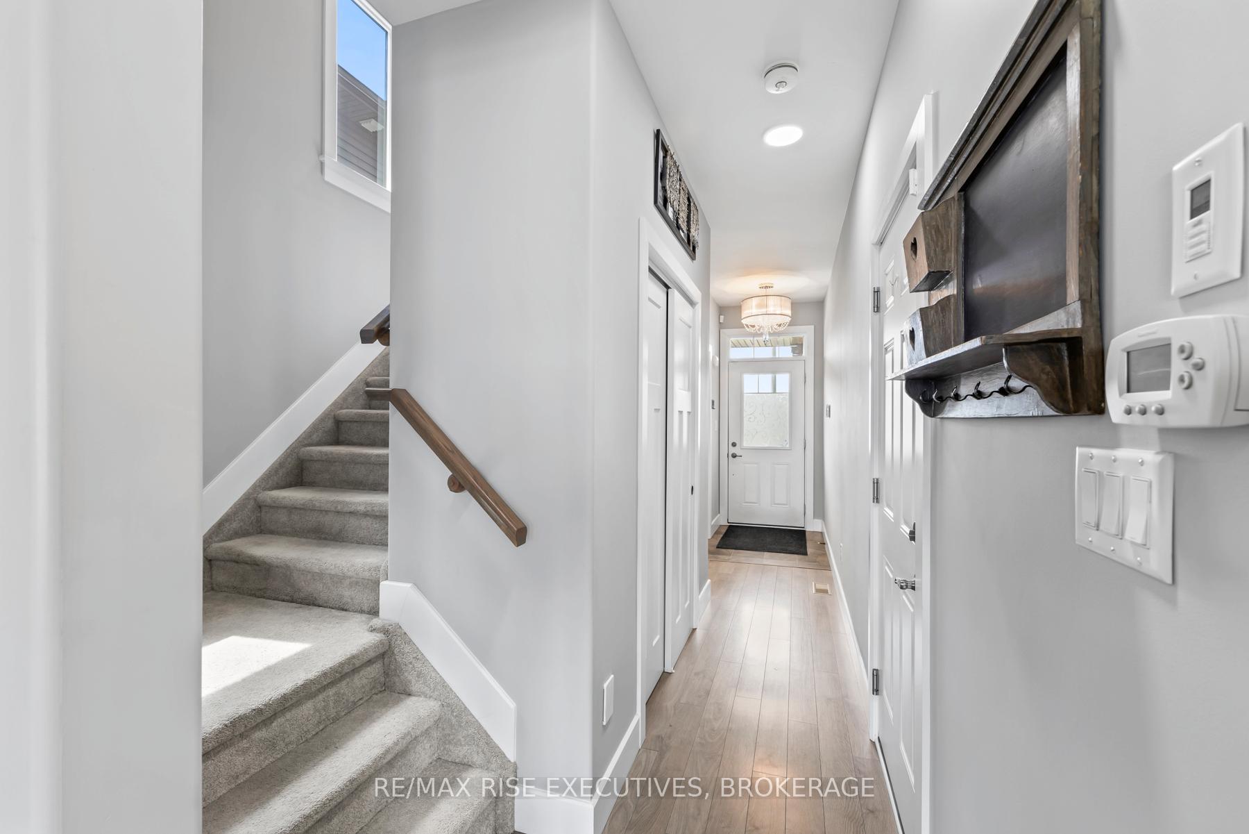 Photo 16 of 199 Pratt Drive, Loyalist, Amherstview — HOMEH