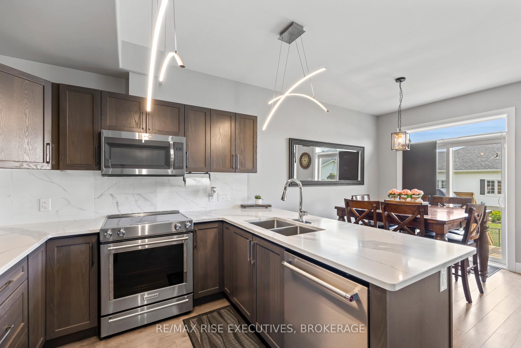 Photo 19 of 199 Pratt Drive, Loyalist, Amherstview — HOMEH