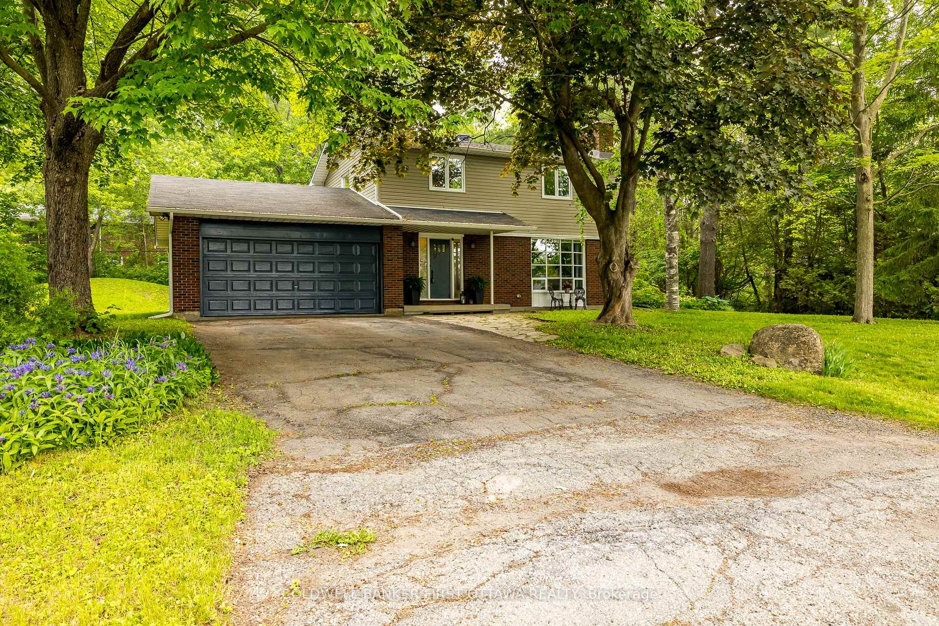 Photo 3 of 5455 West River Drive, Ottawa, Manotick Long Island & Nicholls Island — HOMEH