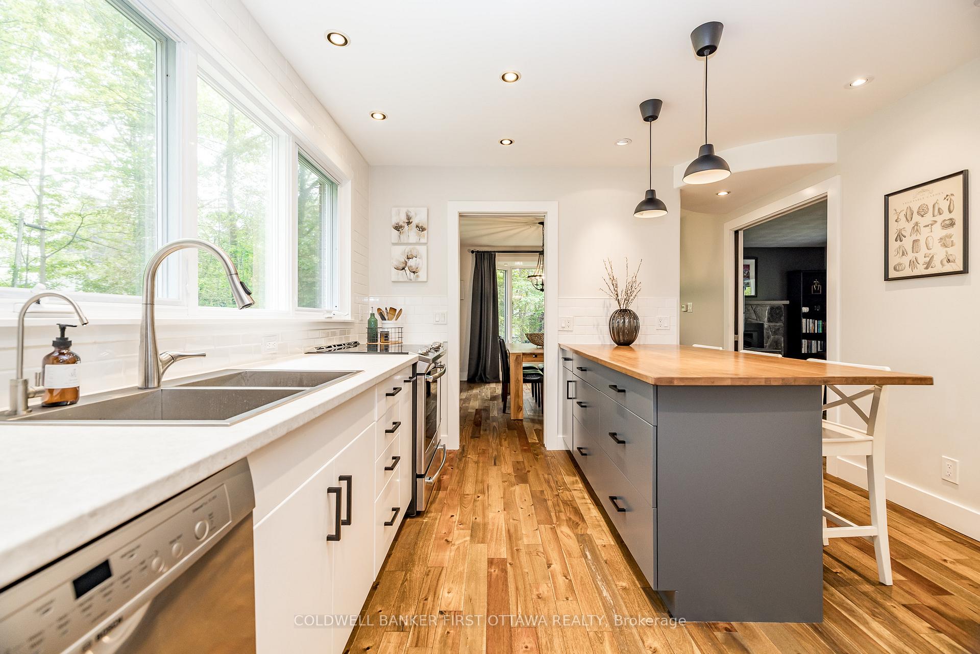 Photo 14 of 5455 West River Drive, Ottawa, Manotick Long Island & Nicholls Island — HOMEH