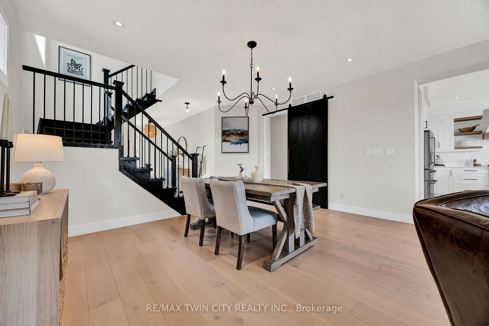 Photo 5 of 78 Ridgemount Street, Kitchener — HOMEH