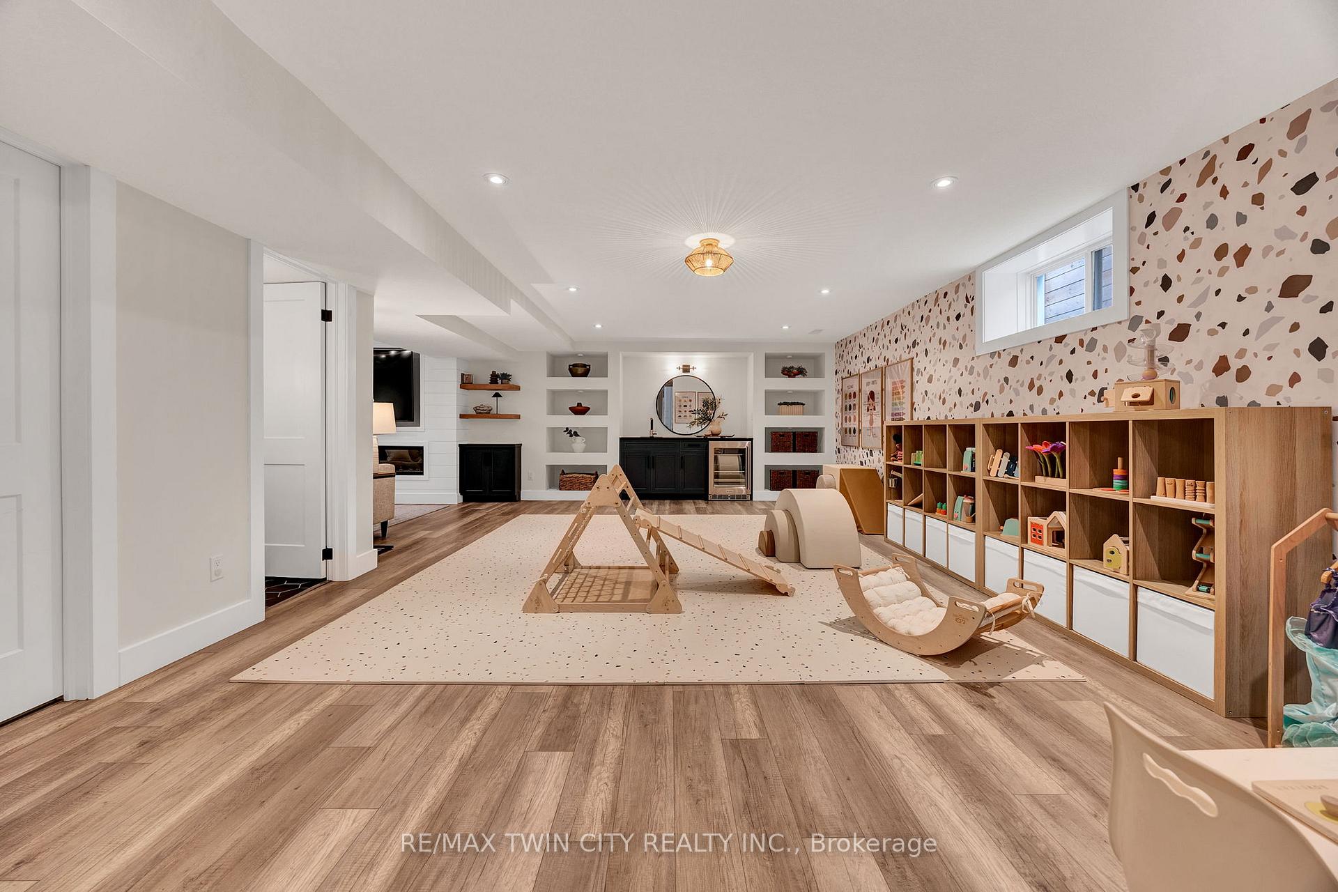 Photo 29 of 78 Ridgemount Street, Kitchener — HOMEH