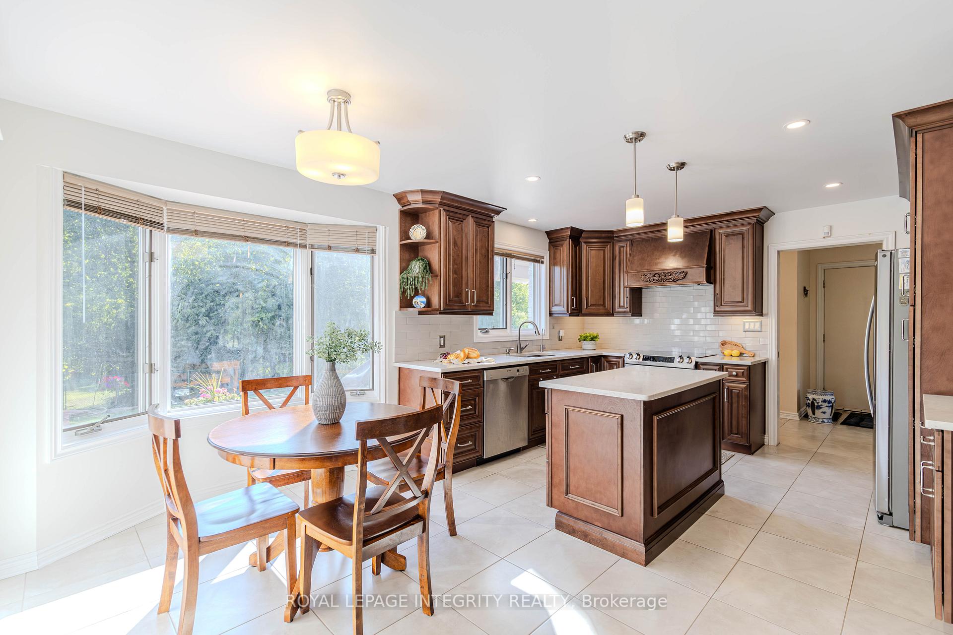 Photo 14 of 2025 Sixth Line Road N, Ottawa, Kanata - Kanata (North East) — HOMEH