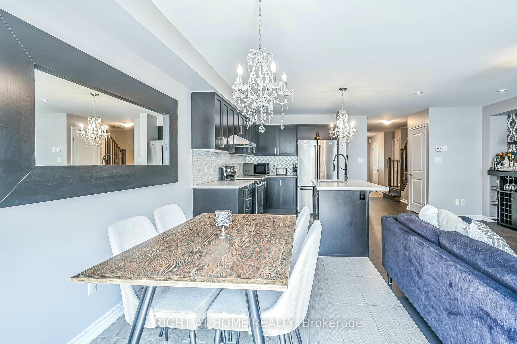 Photo 16 of 95 Penny Lane, Hamilton, Stoney Creek Mountain — HOMEH
