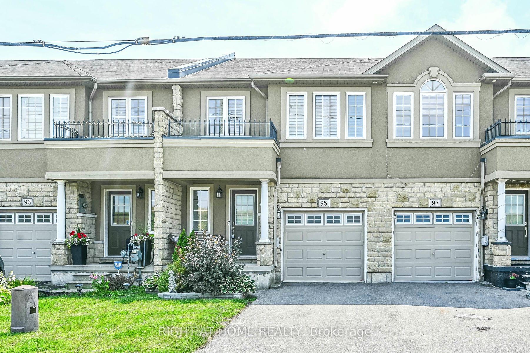 Photo 47 of 95 Penny Lane, Hamilton, Stoney Creek Mountain — HOMEH