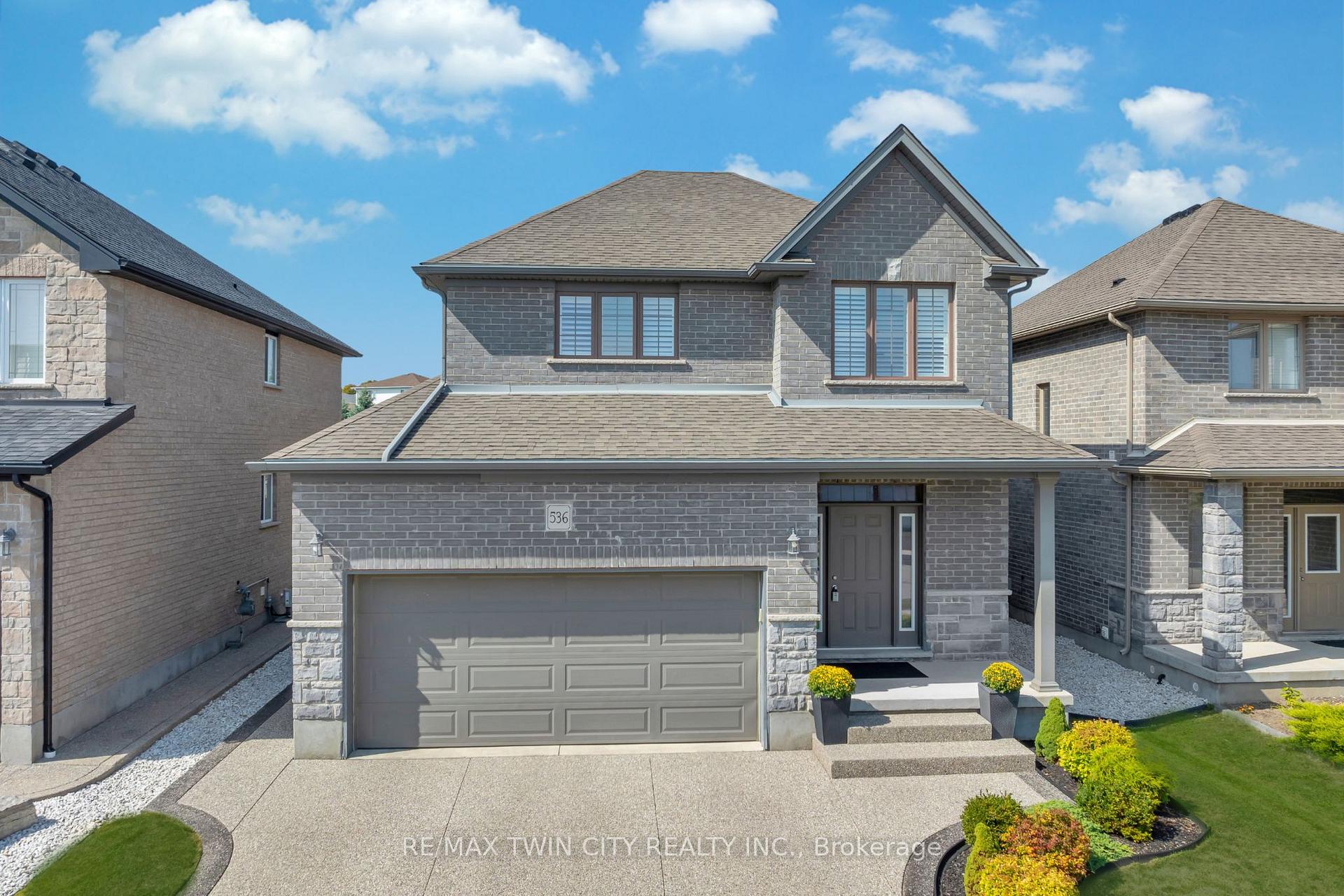 Photo 1 of 536 Landgren Court, Kitchener — HOMEH