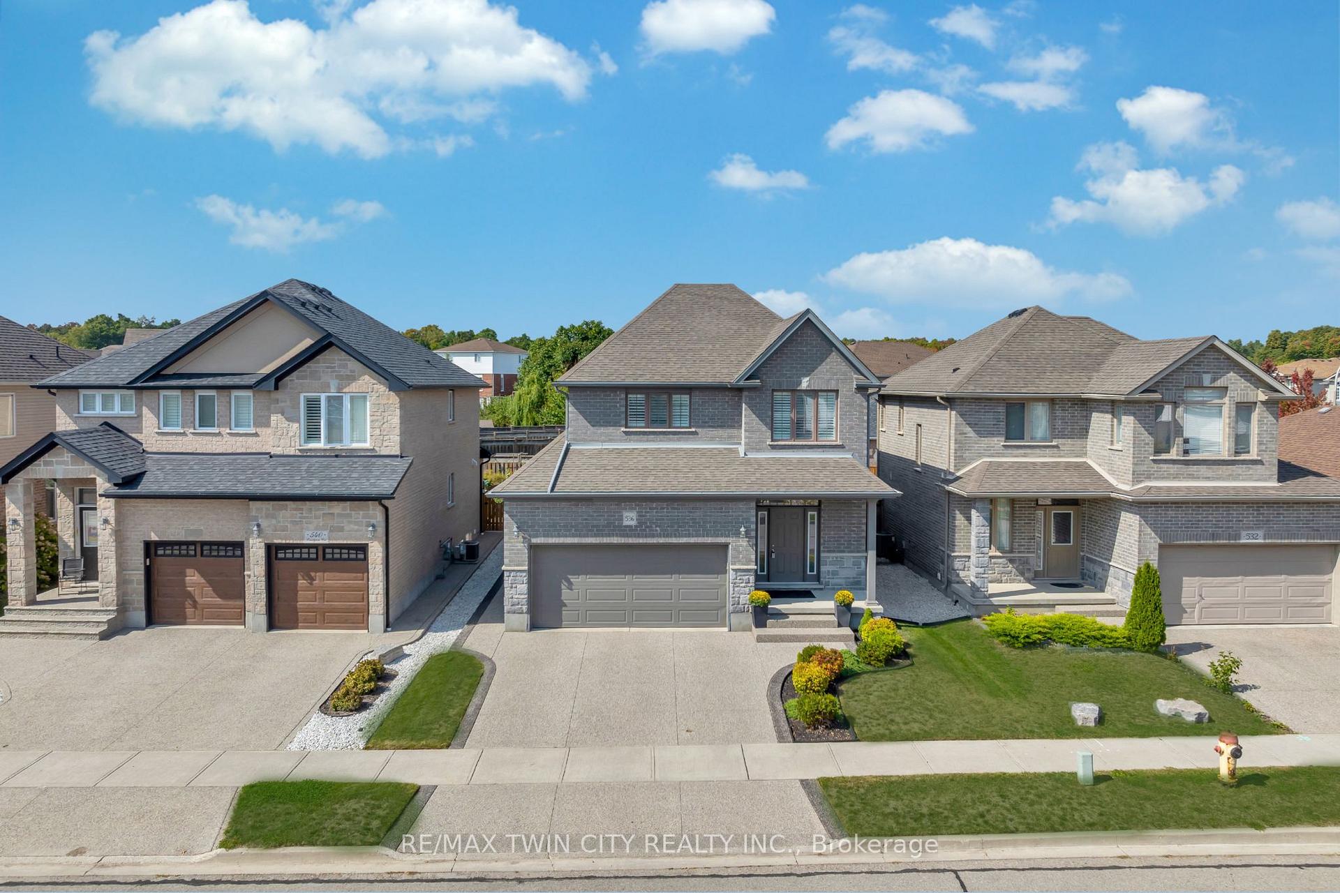 Photo 42 of 536 Landgren Court, Kitchener — HOMEH
