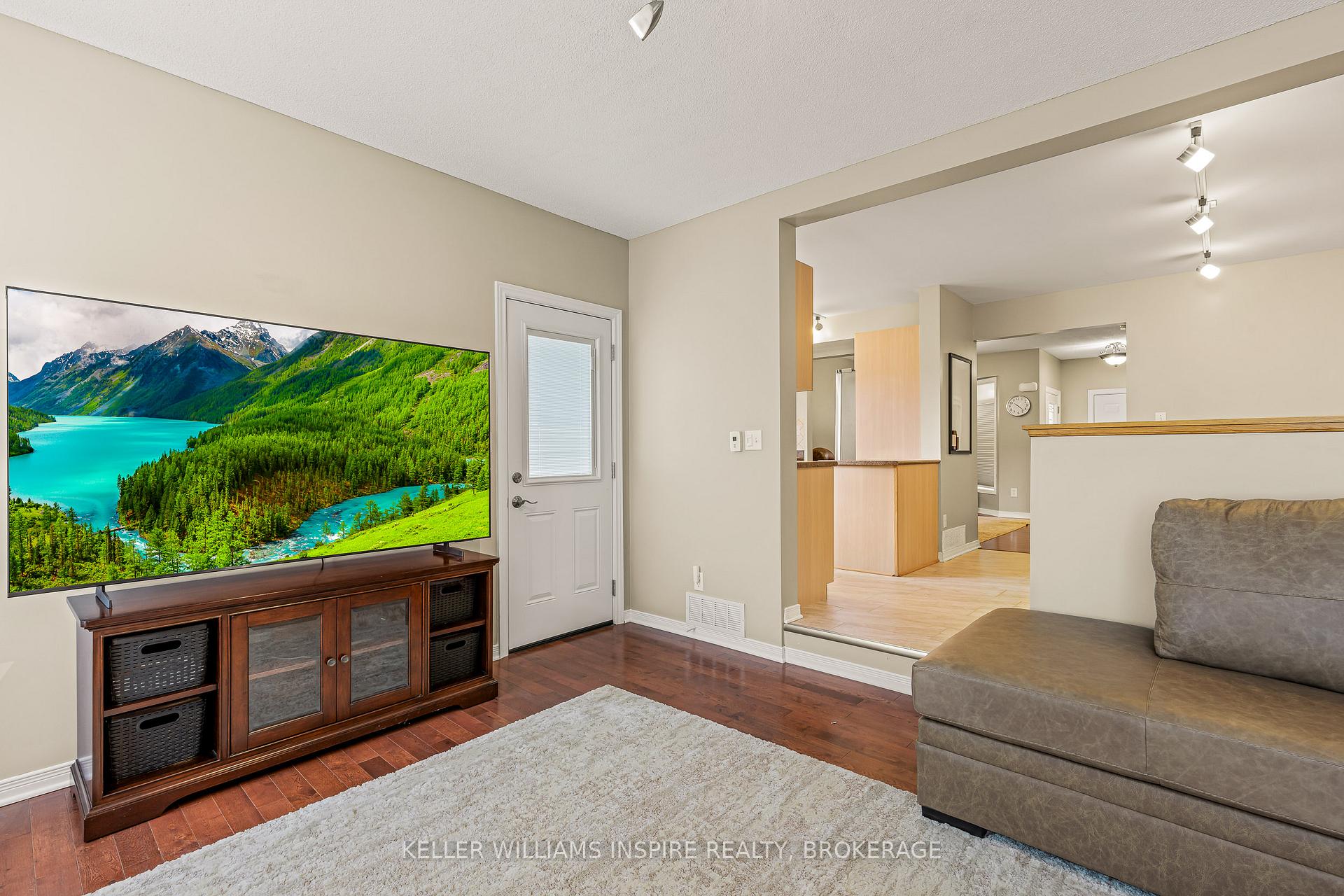 Photo 16 of 611 Millwood Drive, Kingston, City Southwest — HOMEH