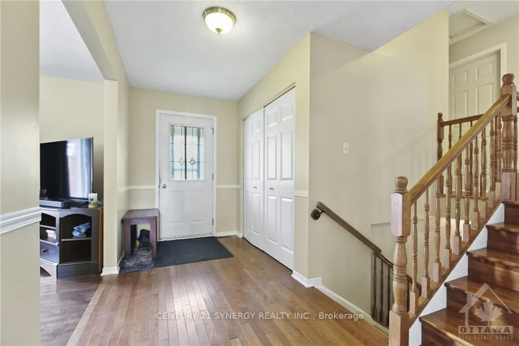 Photo 10 of 561 River Road, McNab/Braeside, Mcnab/Braeside Twps — HOMEH