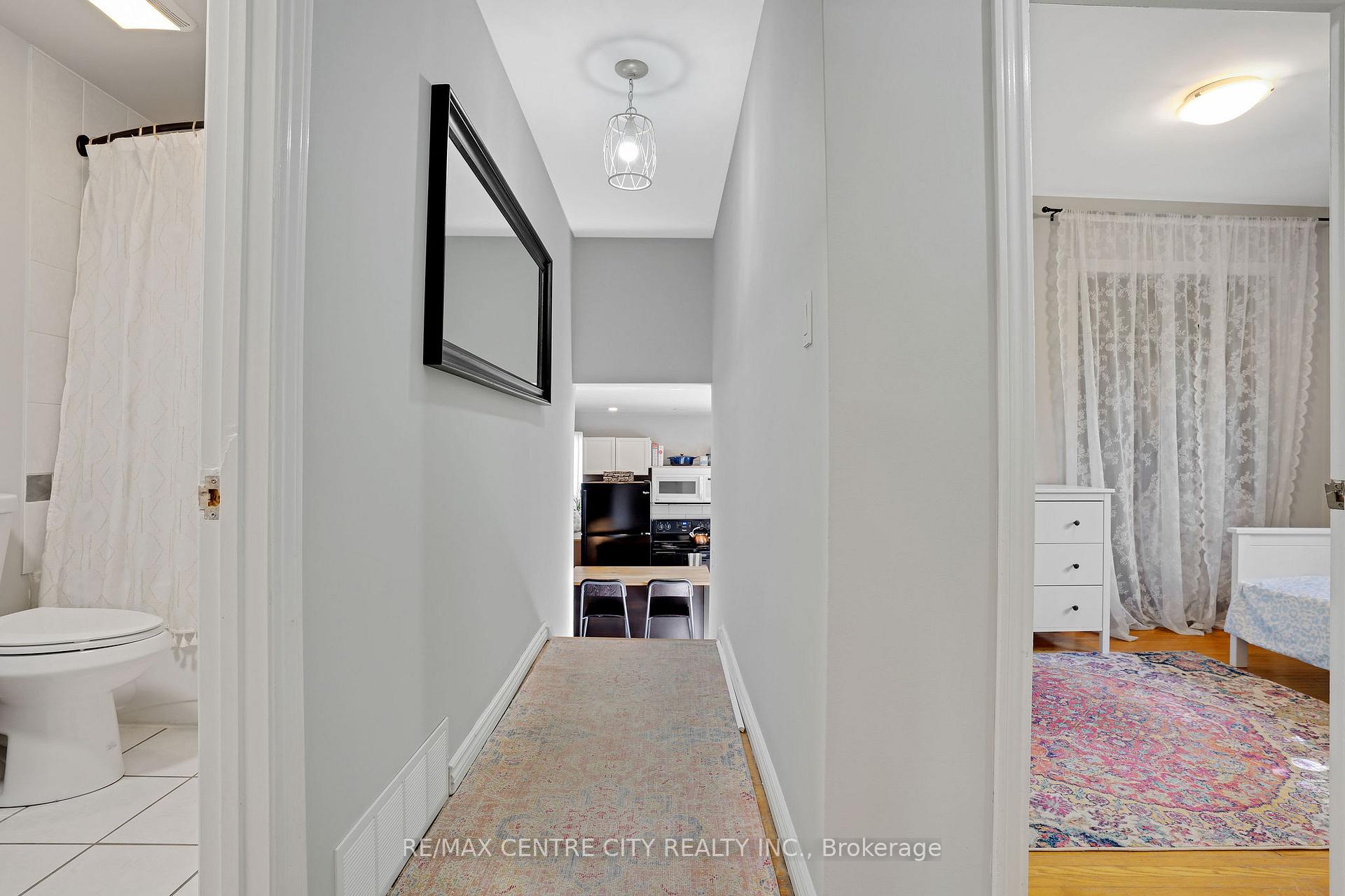 Photo 21 of 222 Fairway Road N, Kitchener — HOMEH