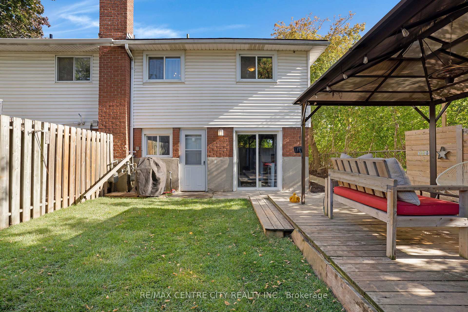 Photo 36 of 222 Fairway Road N, Kitchener — HOMEH